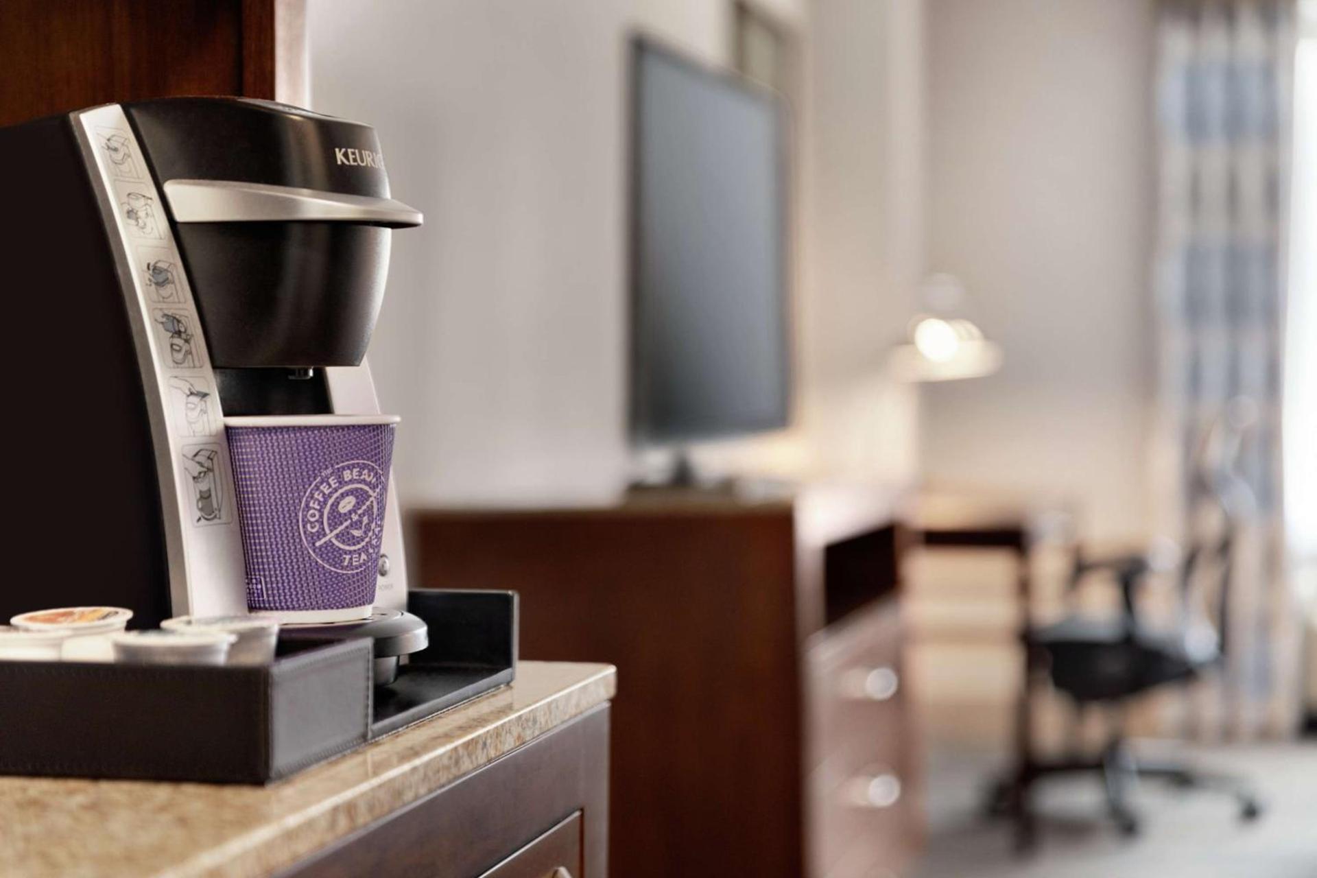 Hilton Garden Inn Stony Brook photo 48