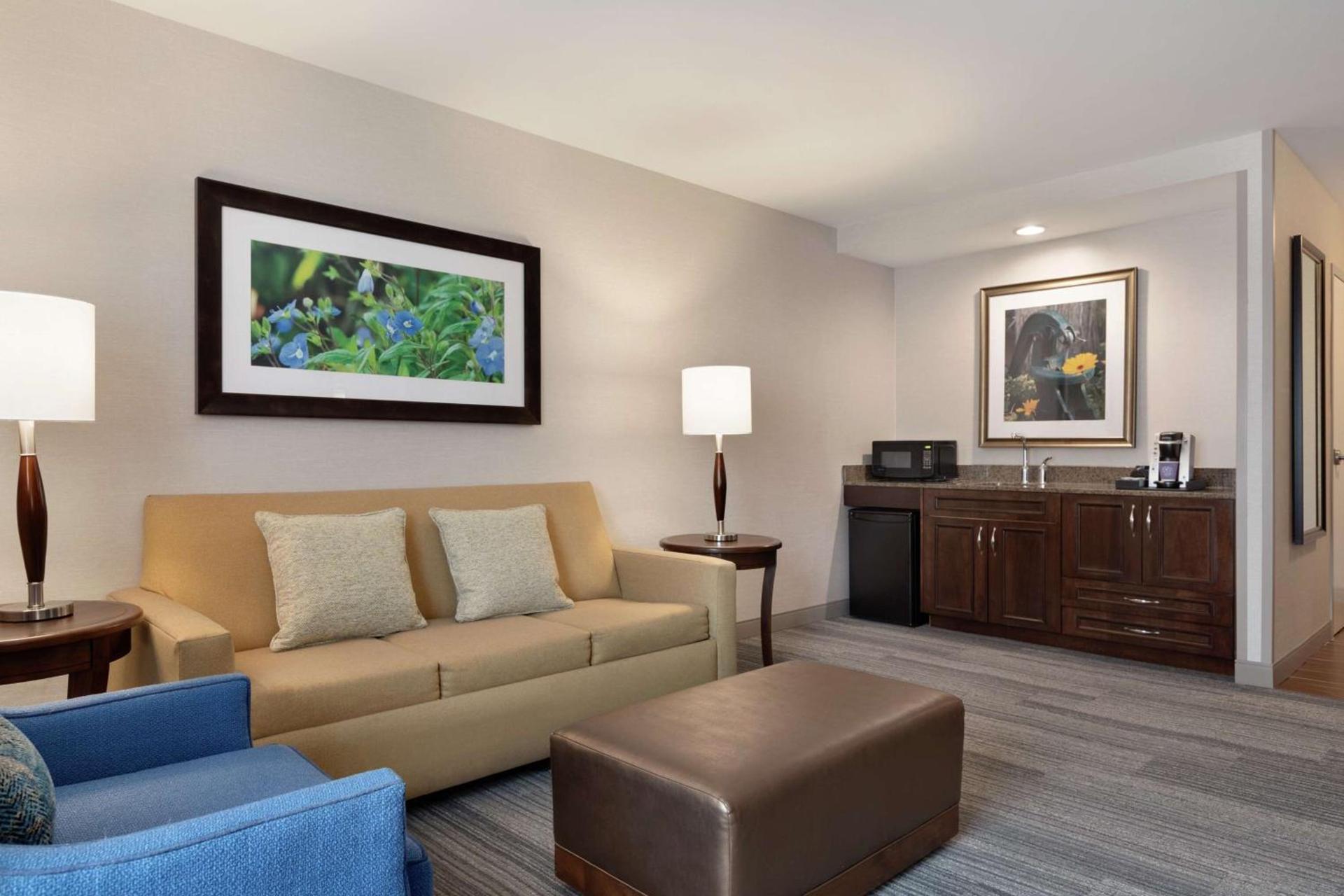 Hilton Garden Inn Stony Brook photo 53