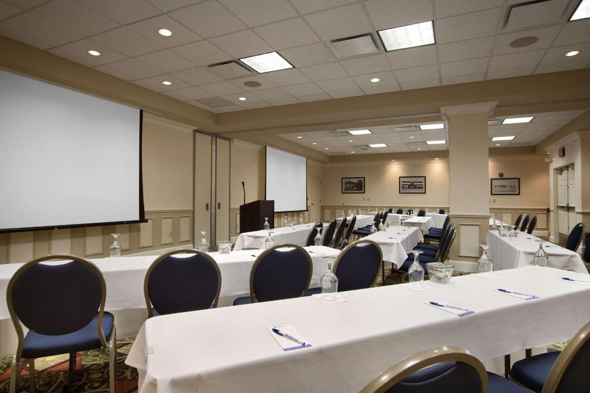 Hilton Garden Inn Ithaca photo 48