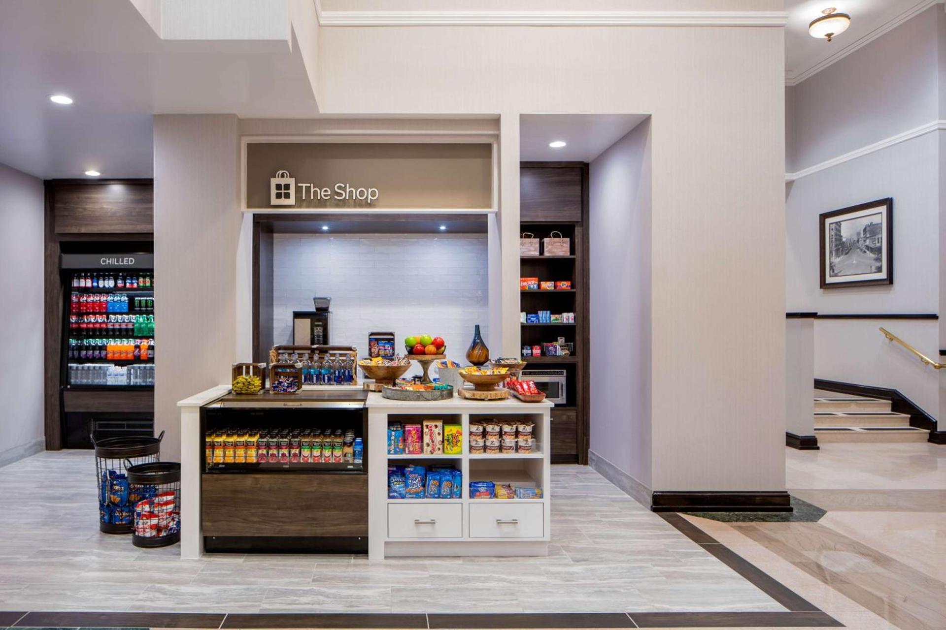 Hilton Garden Inn Jackson Downtown photo 7
