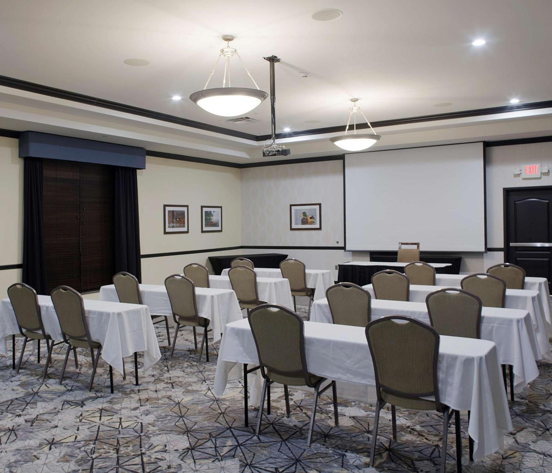Hilton Garden Inn Jonesboro photo 60