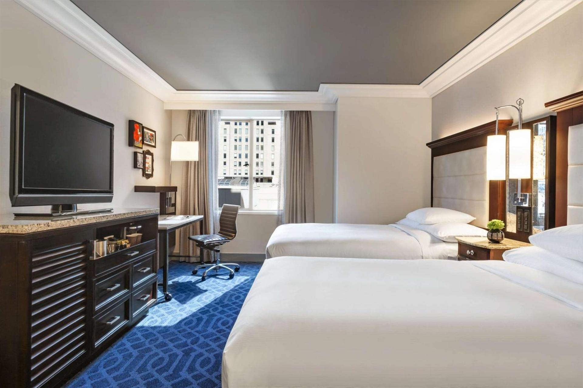 Hilton Checkers Los Angeles photo 19