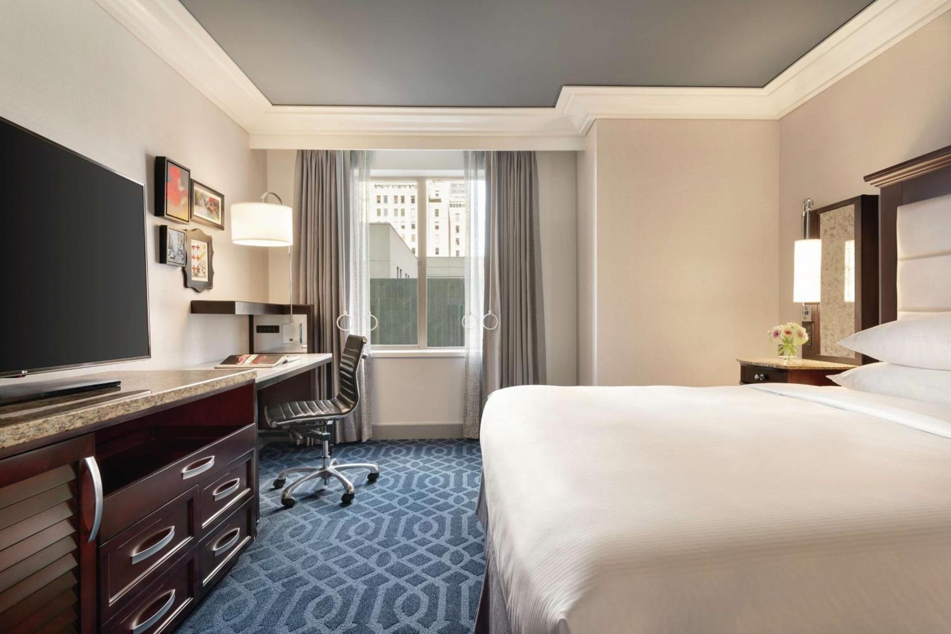 Hilton Checkers Los Angeles photo 20