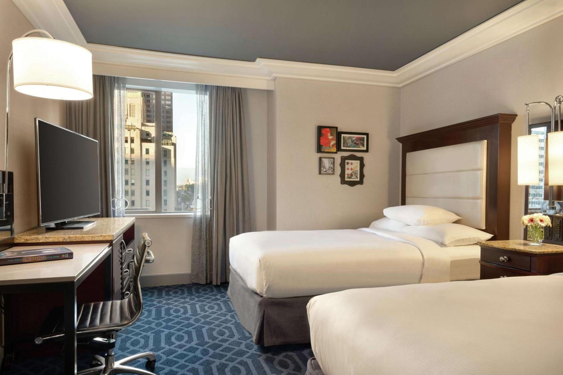Hilton Checkers Los Angeles photo 25