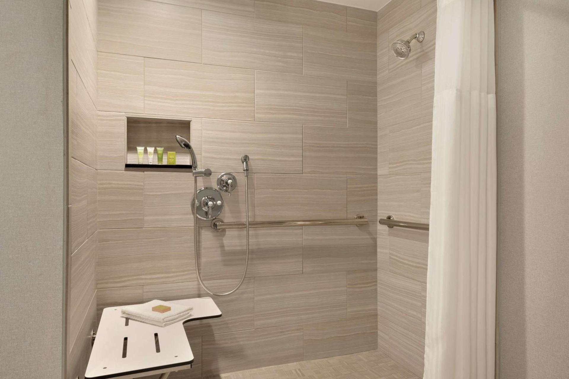 Hilton Checkers Los Angeles photo 27