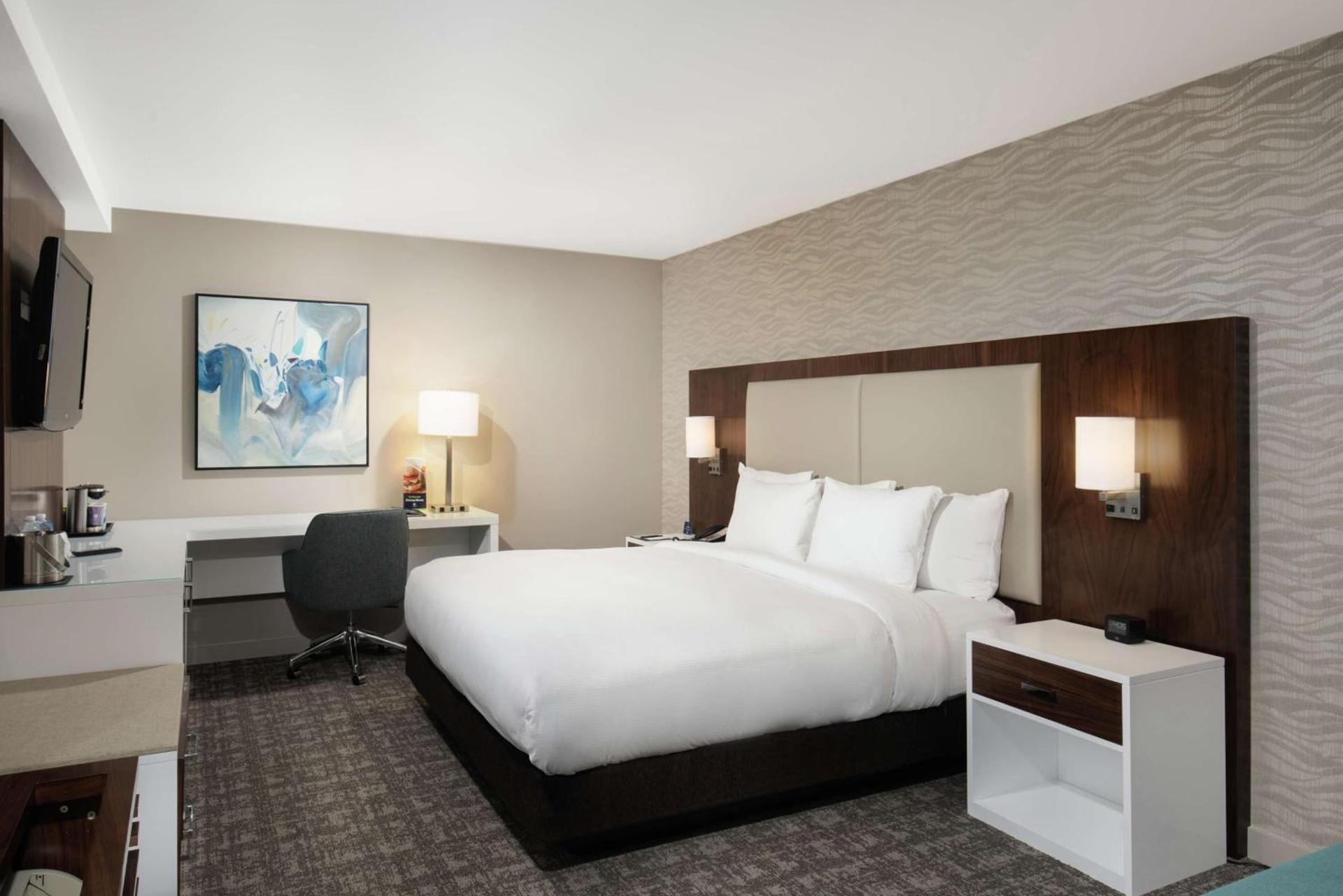 DoubleTree by Hilton Monrovia - Pasadena Area photo 16