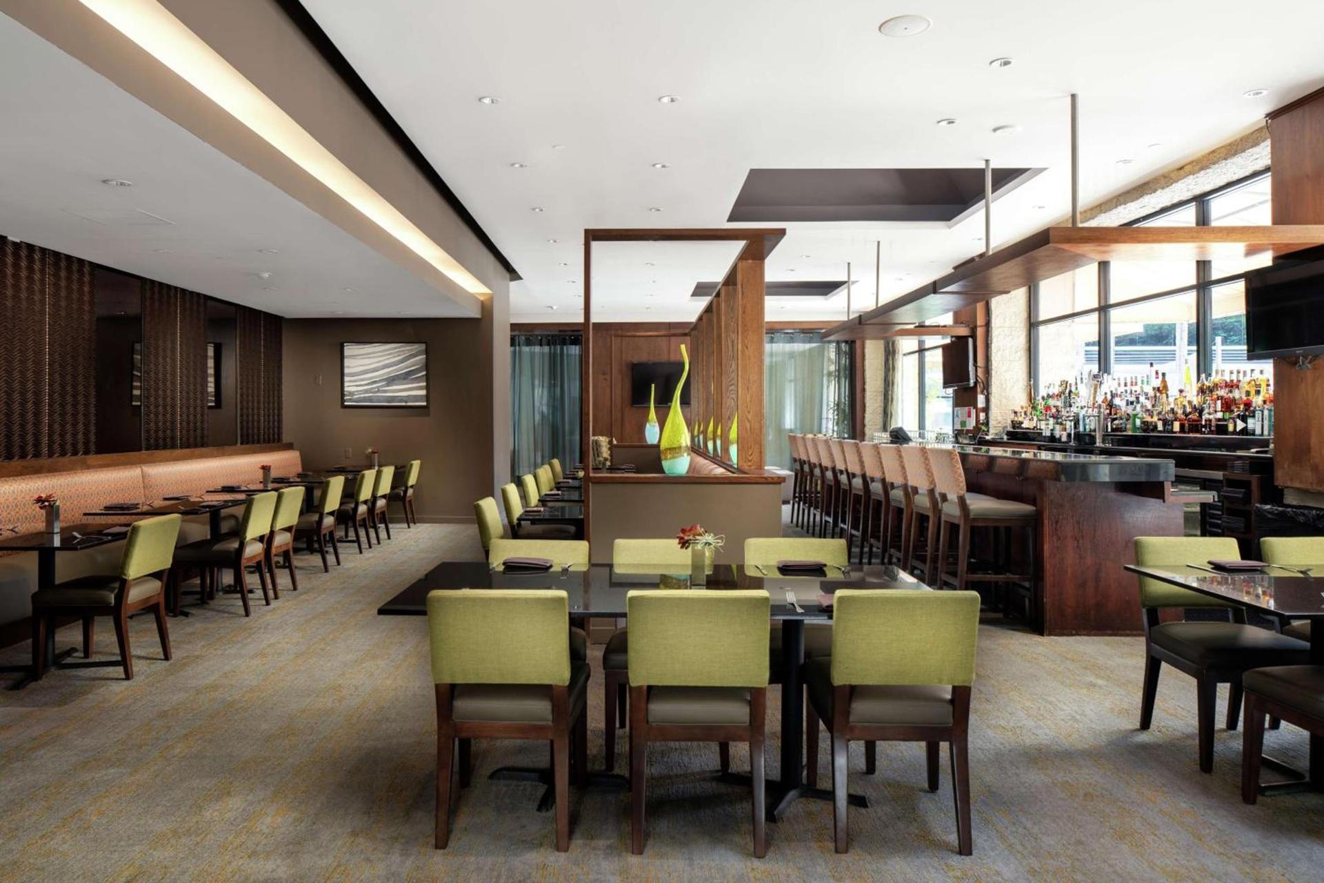DoubleTree by Hilton Monrovia - Pasadena Area photo 32