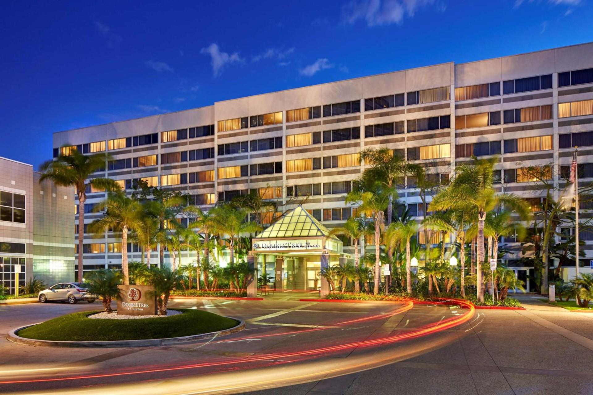 DoubleTree by Hilton LAX - El Segundo photo 35