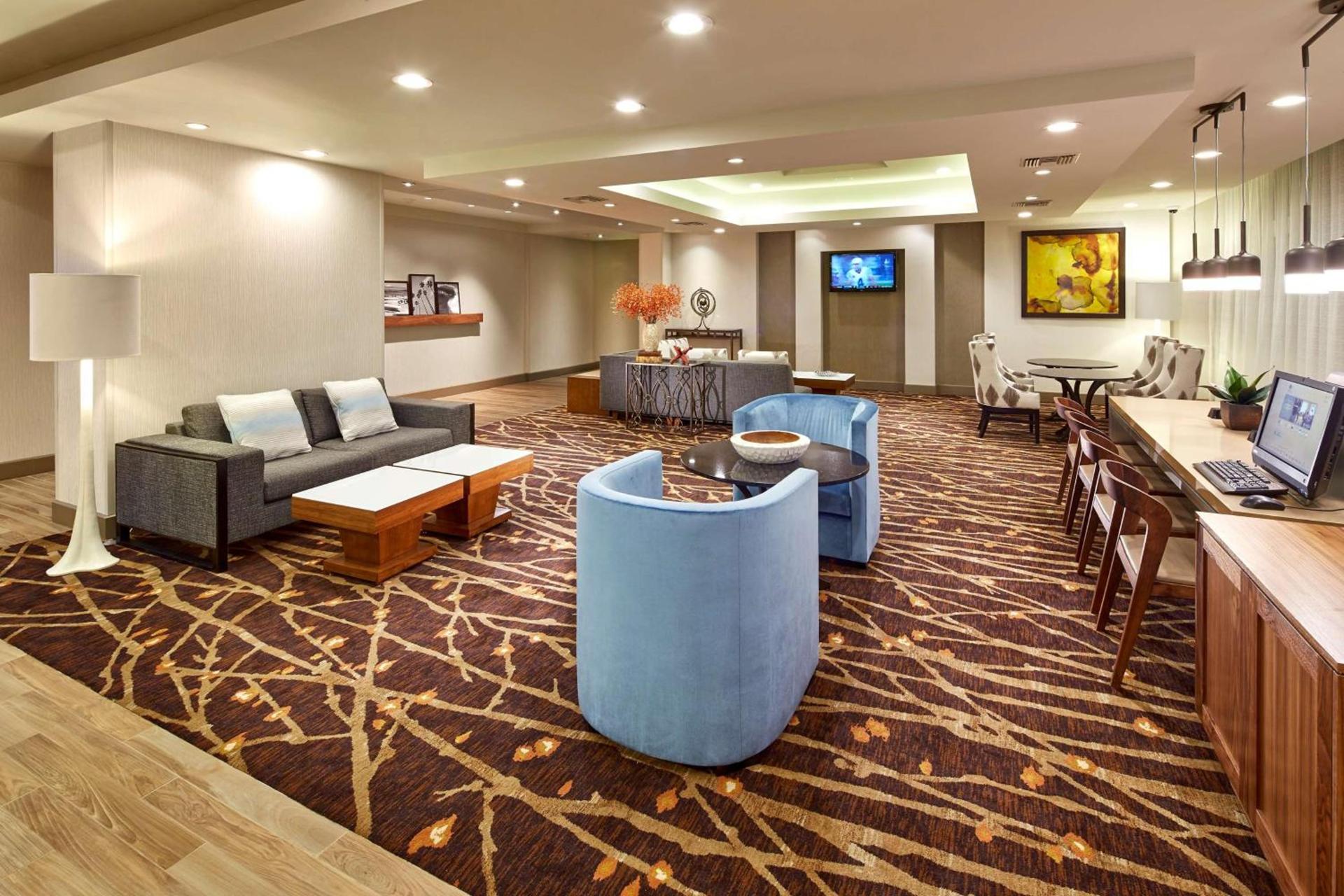 DoubleTree by Hilton LAX - El Segundo photo 5