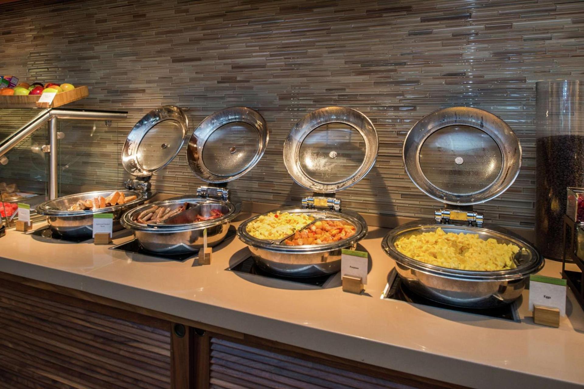 DoubleTree by Hilton LAX - El Segundo photo 22
