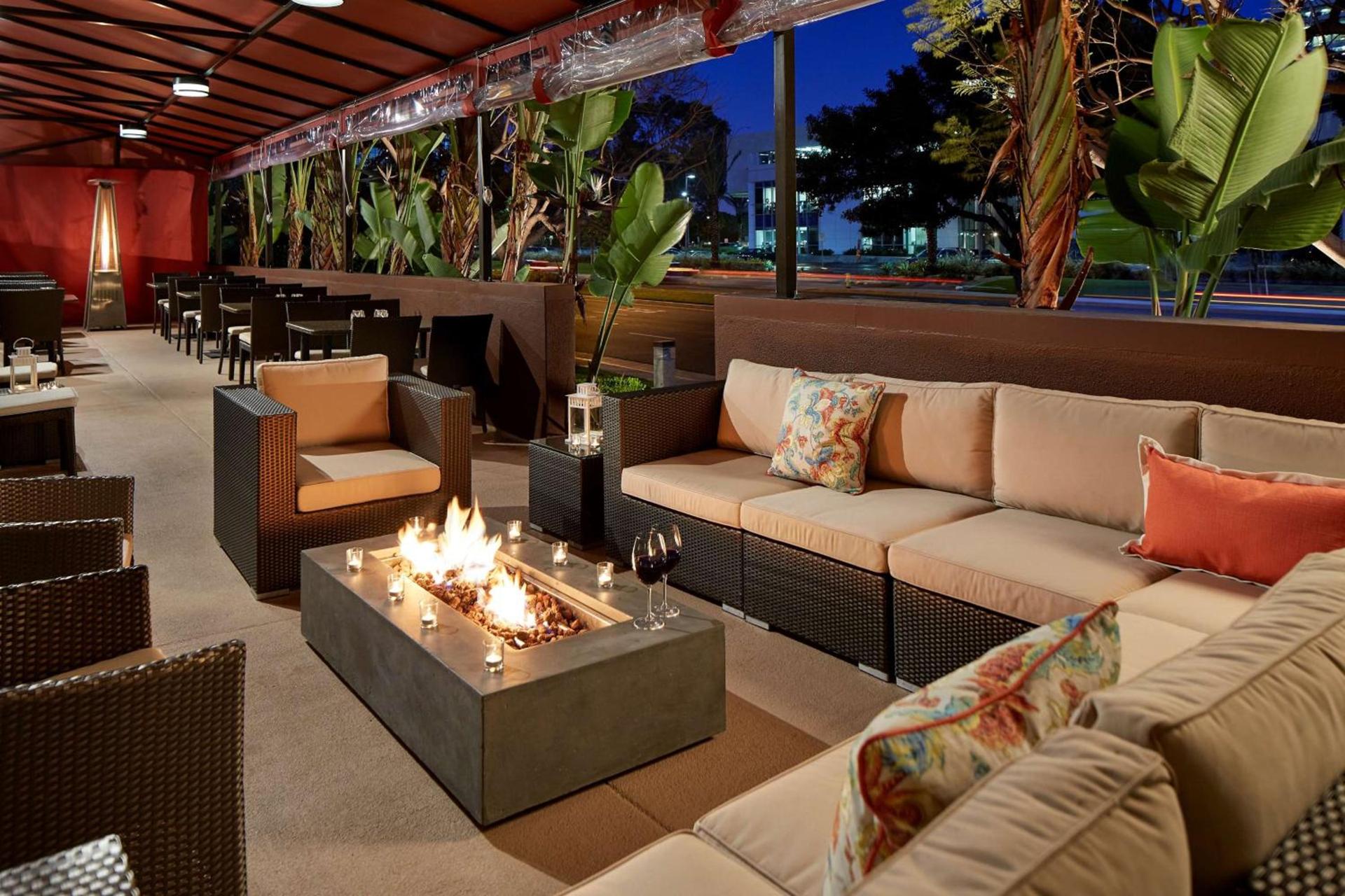 DoubleTree by Hilton LAX - El Segundo photo 34