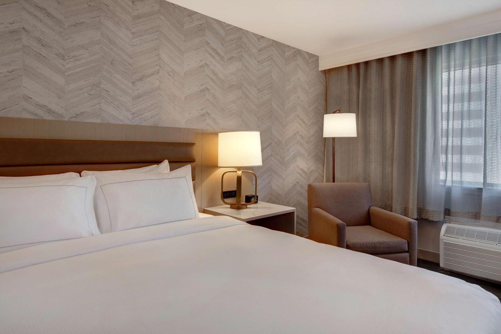 DoubleTree by Hilton LAX - El Segundo photo 20