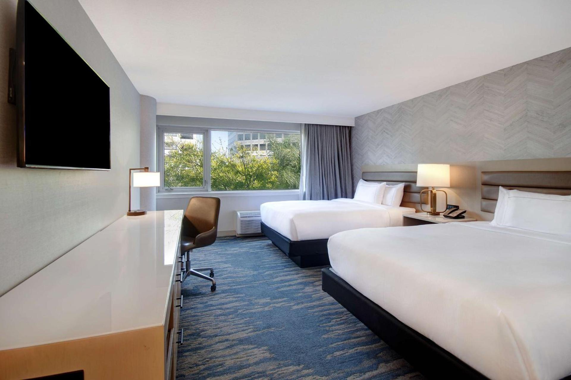 DoubleTree by Hilton LAX - El Segundo photo 25