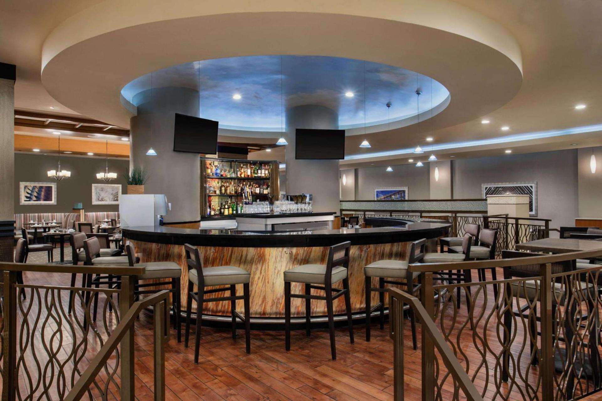DoubleTree by Hilton Los Angeles Norwalk photo 11
