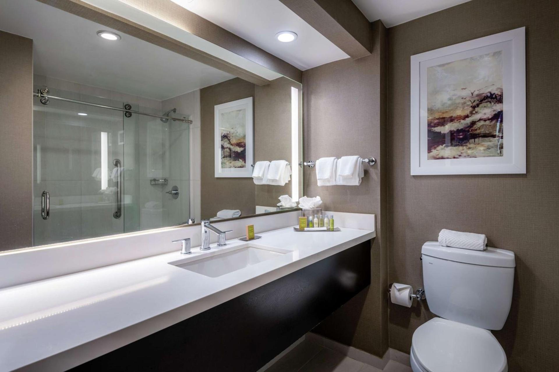 DoubleTree by Hilton Los Angeles Norwalk photo 32