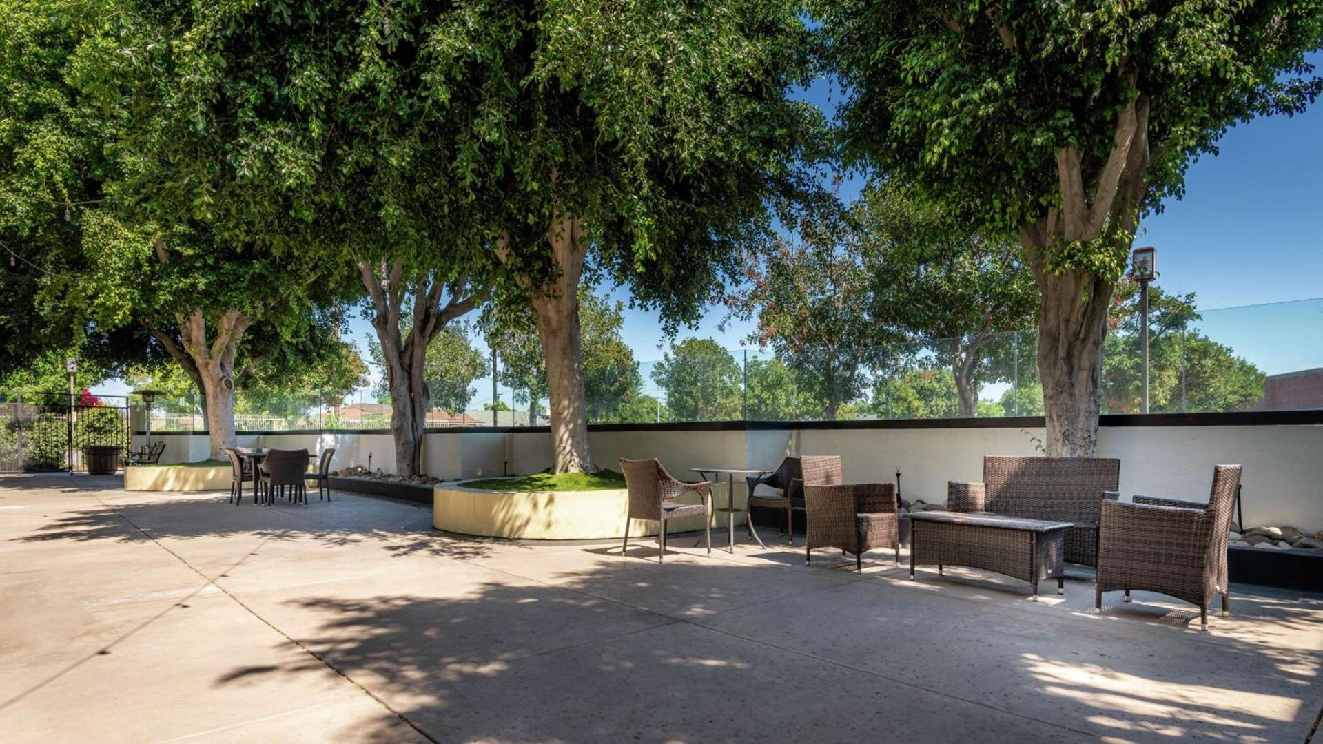 DoubleTree by Hilton Los Angeles Norwalk photo 62