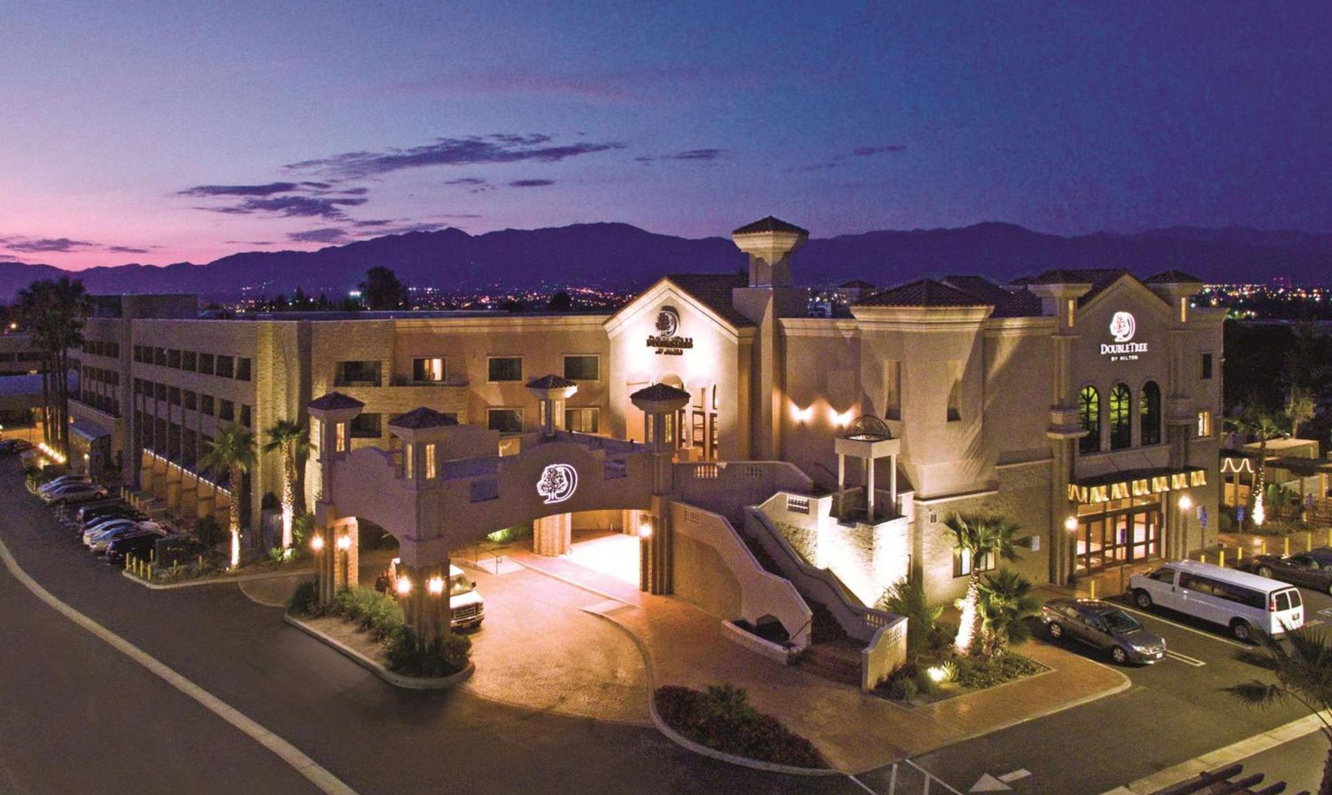 DoubleTree by Hilton Rosemead photo 2