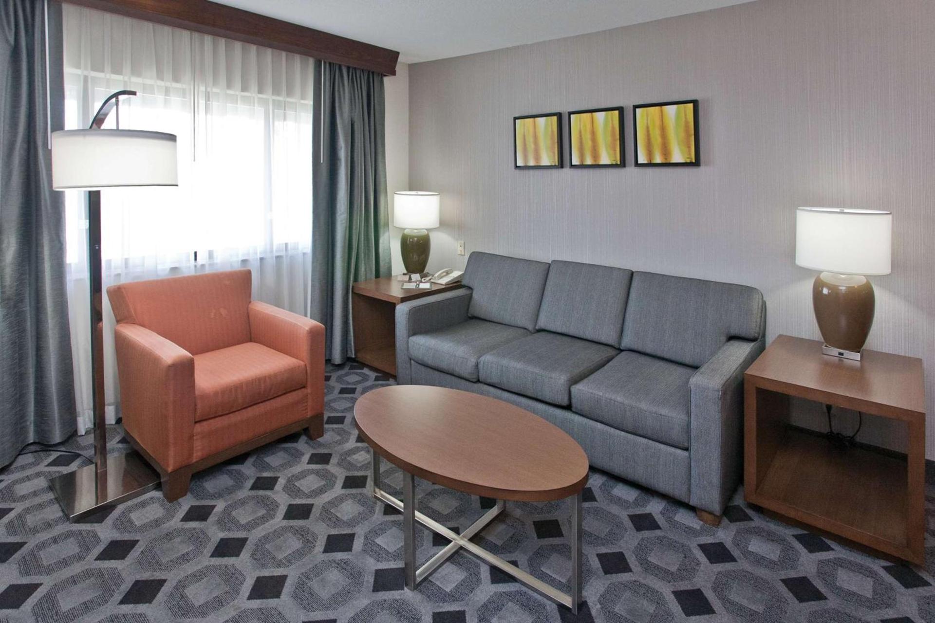 DoubleTree by Hilton Rosemead photo 16