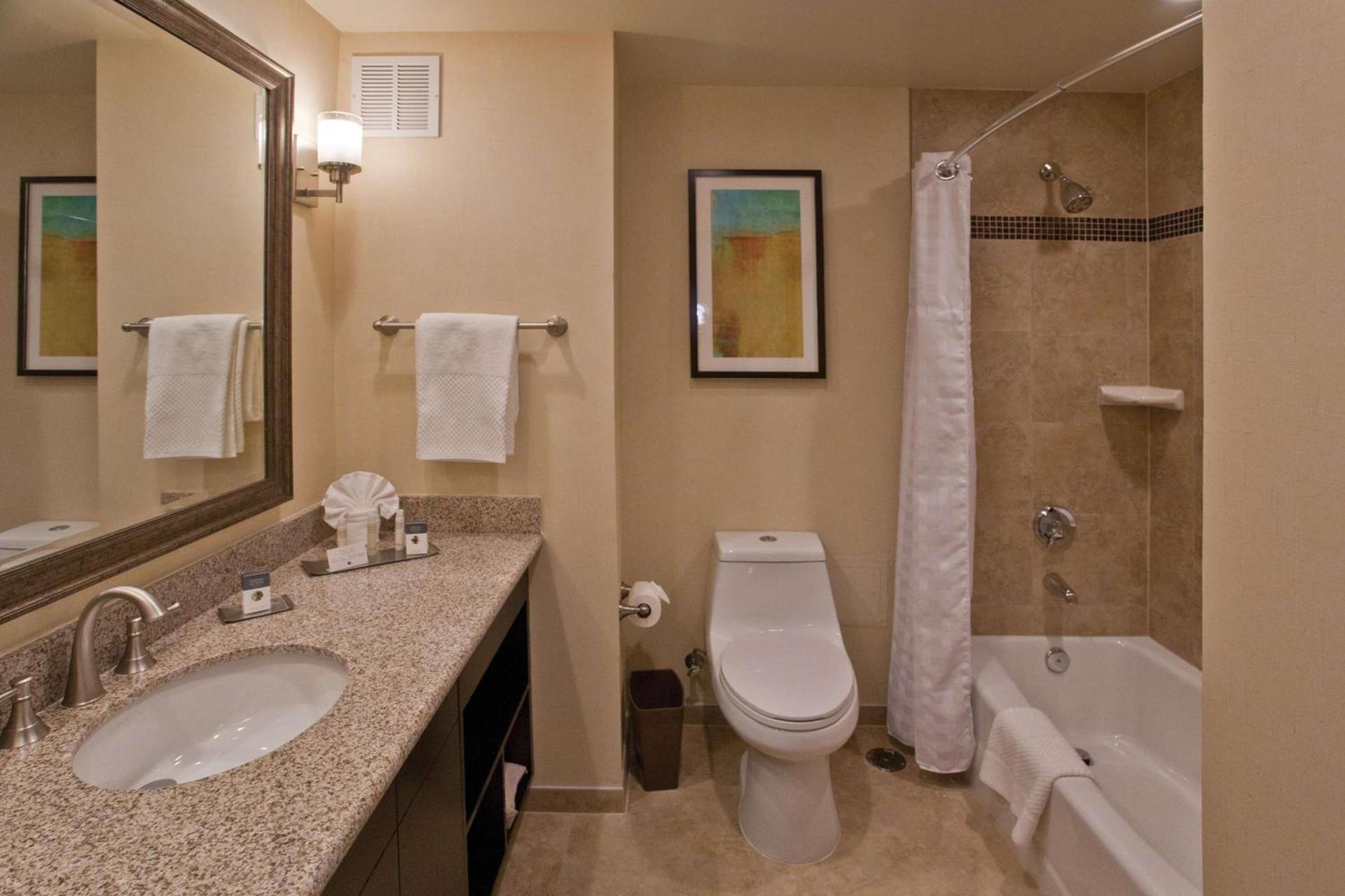 DoubleTree by Hilton Rosemead photo 20