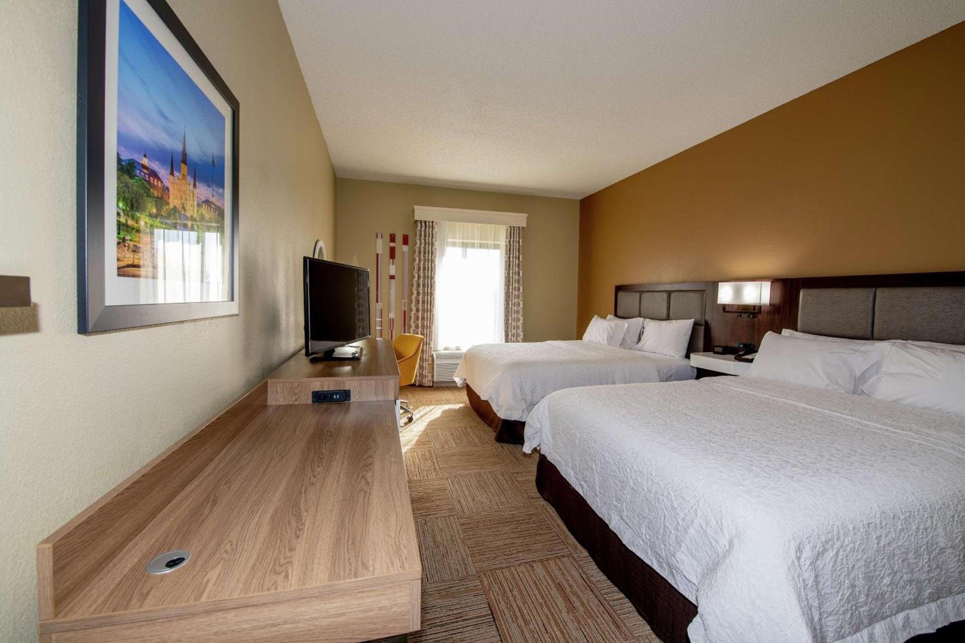 Hampton Inn and Suites Lafayette photo 24