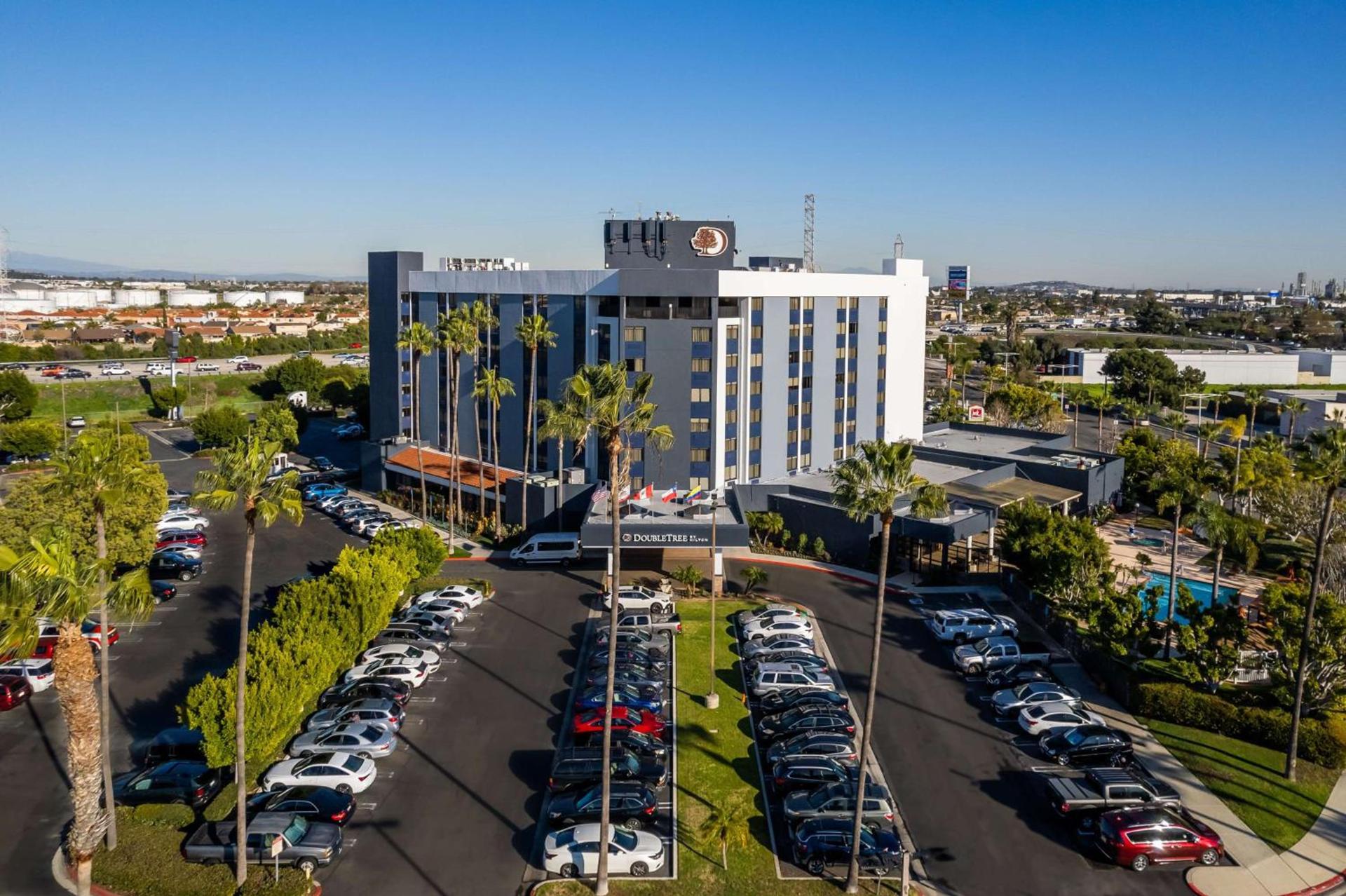 DoubleTree by Hilton Carson photo 41