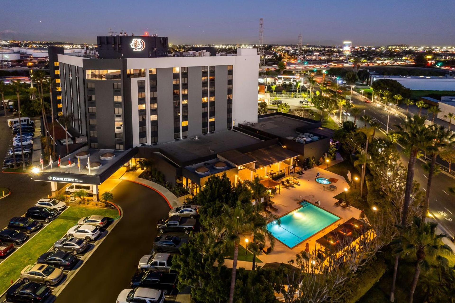 DoubleTree by Hilton Carson — hotel in Carson