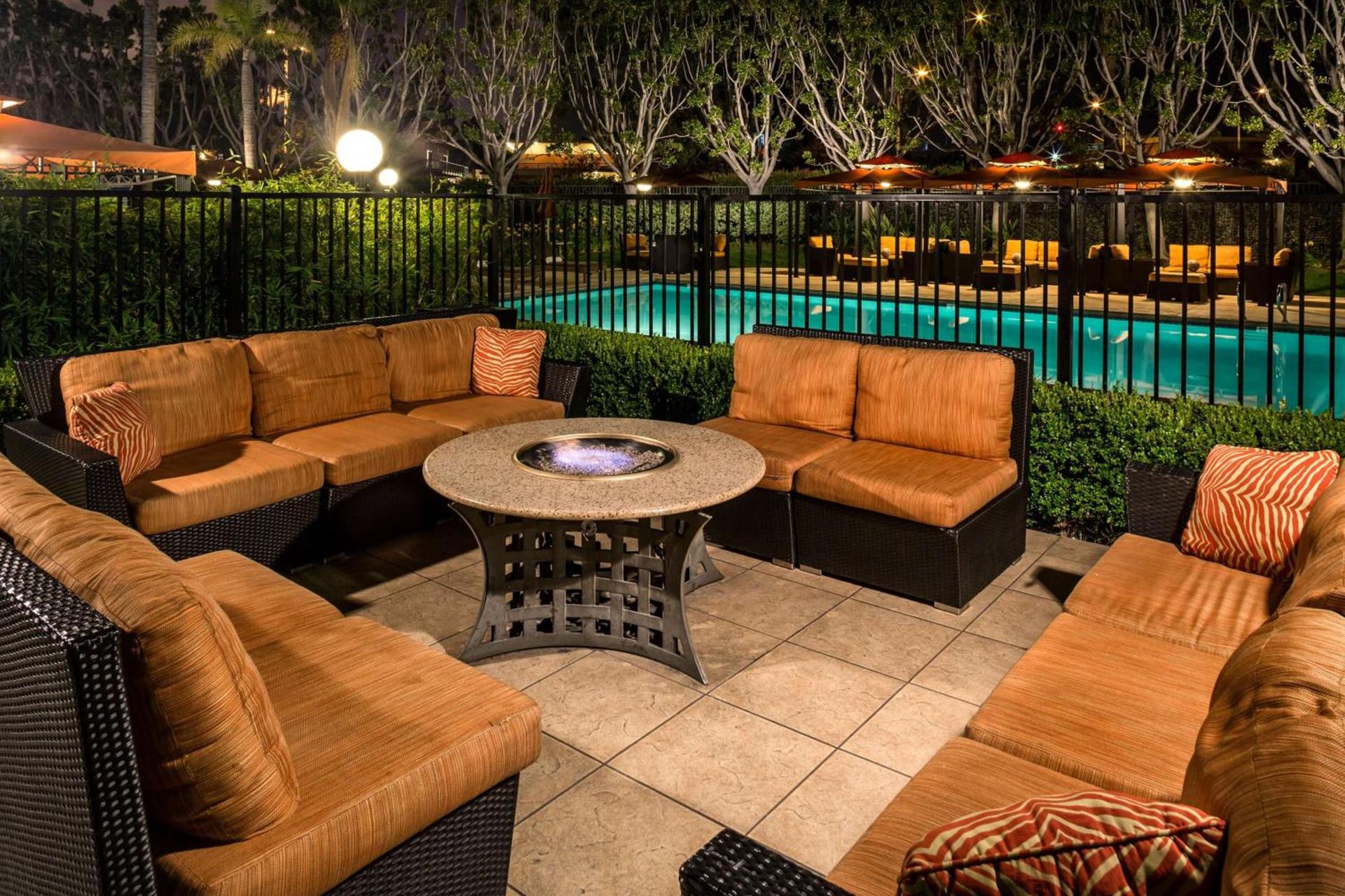 DoubleTree by Hilton Carson photo 17