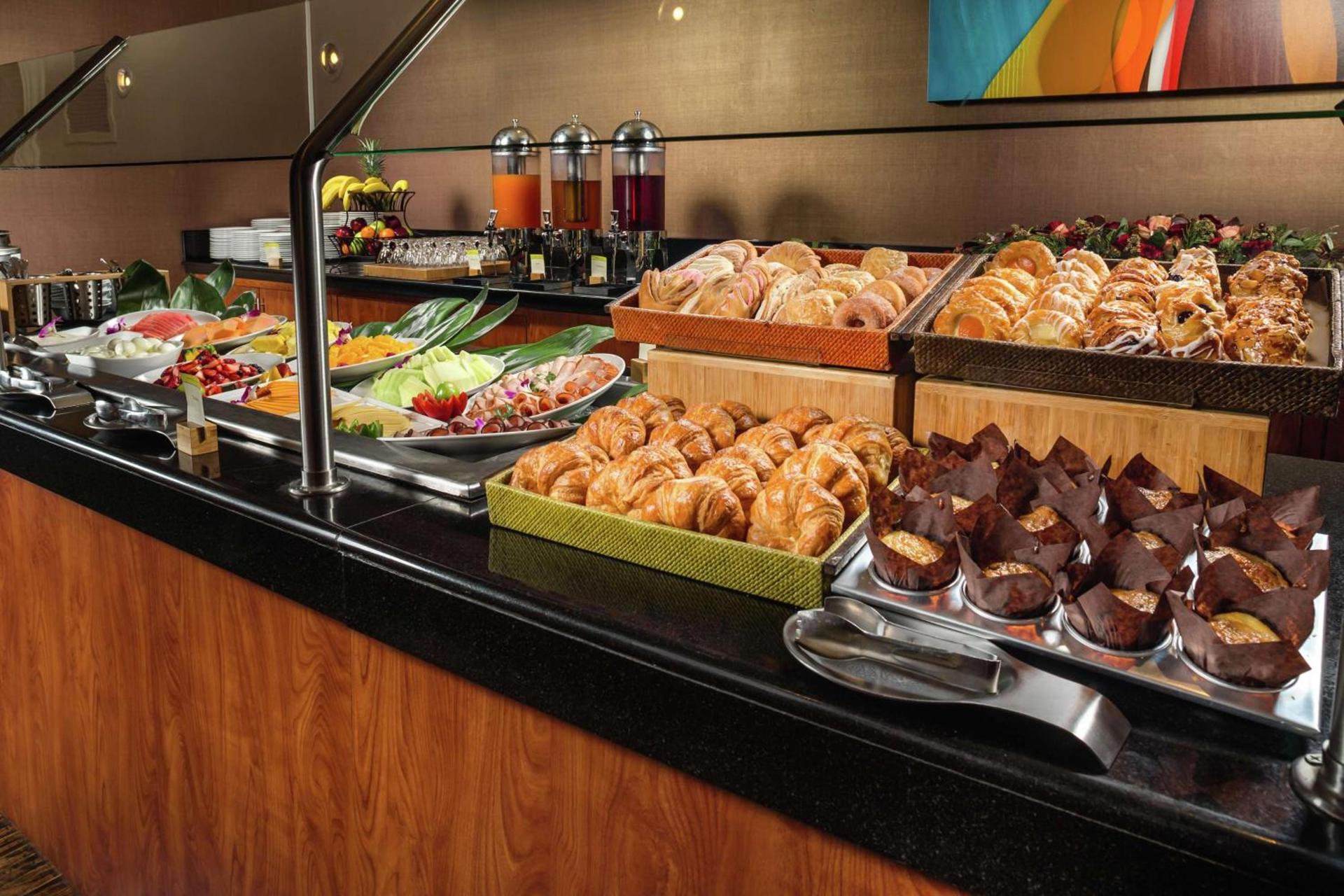 DoubleTree by Hilton Carson photo 30