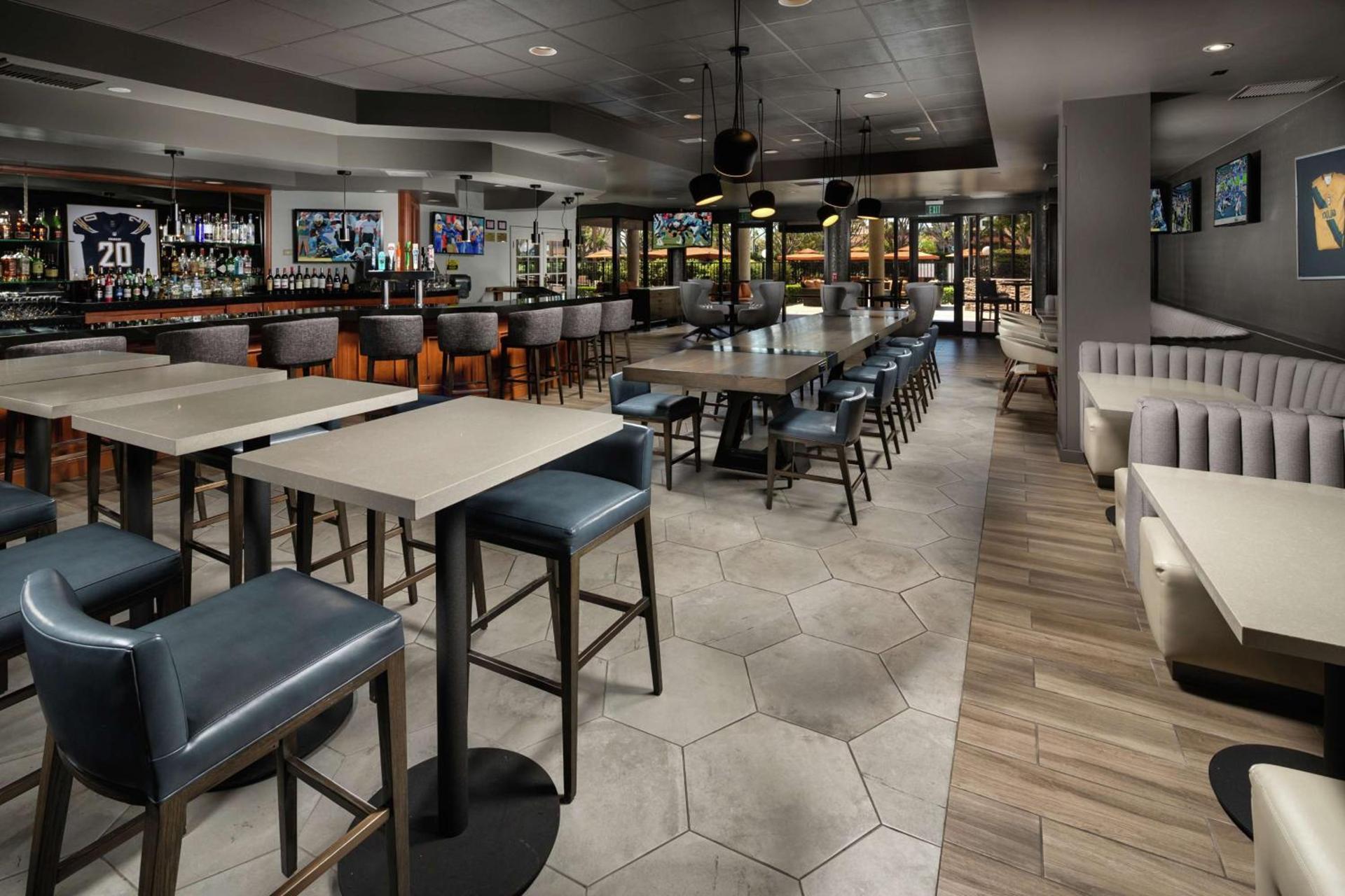 DoubleTree by Hilton Carson photo 33