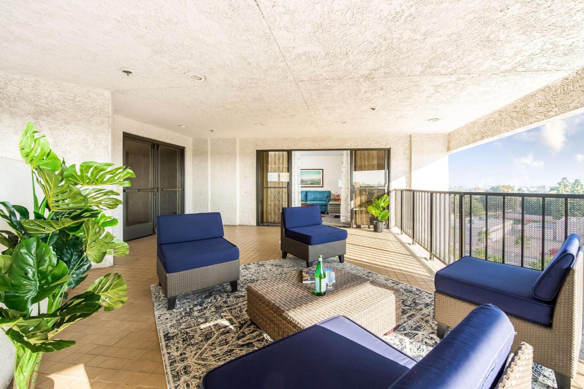 DoubleTree by Hilton Carson photo 51