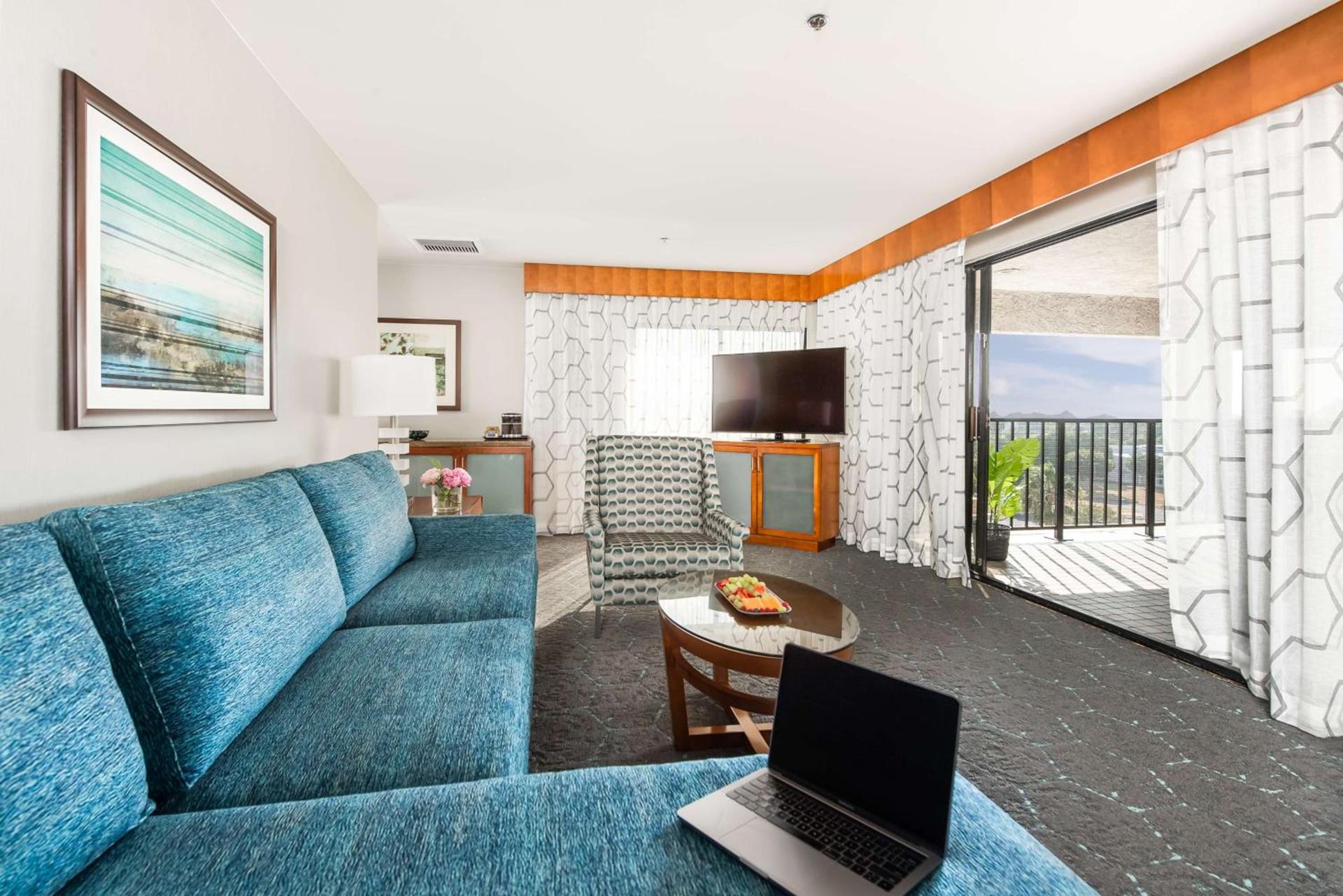 DoubleTree by Hilton Carson photo 52