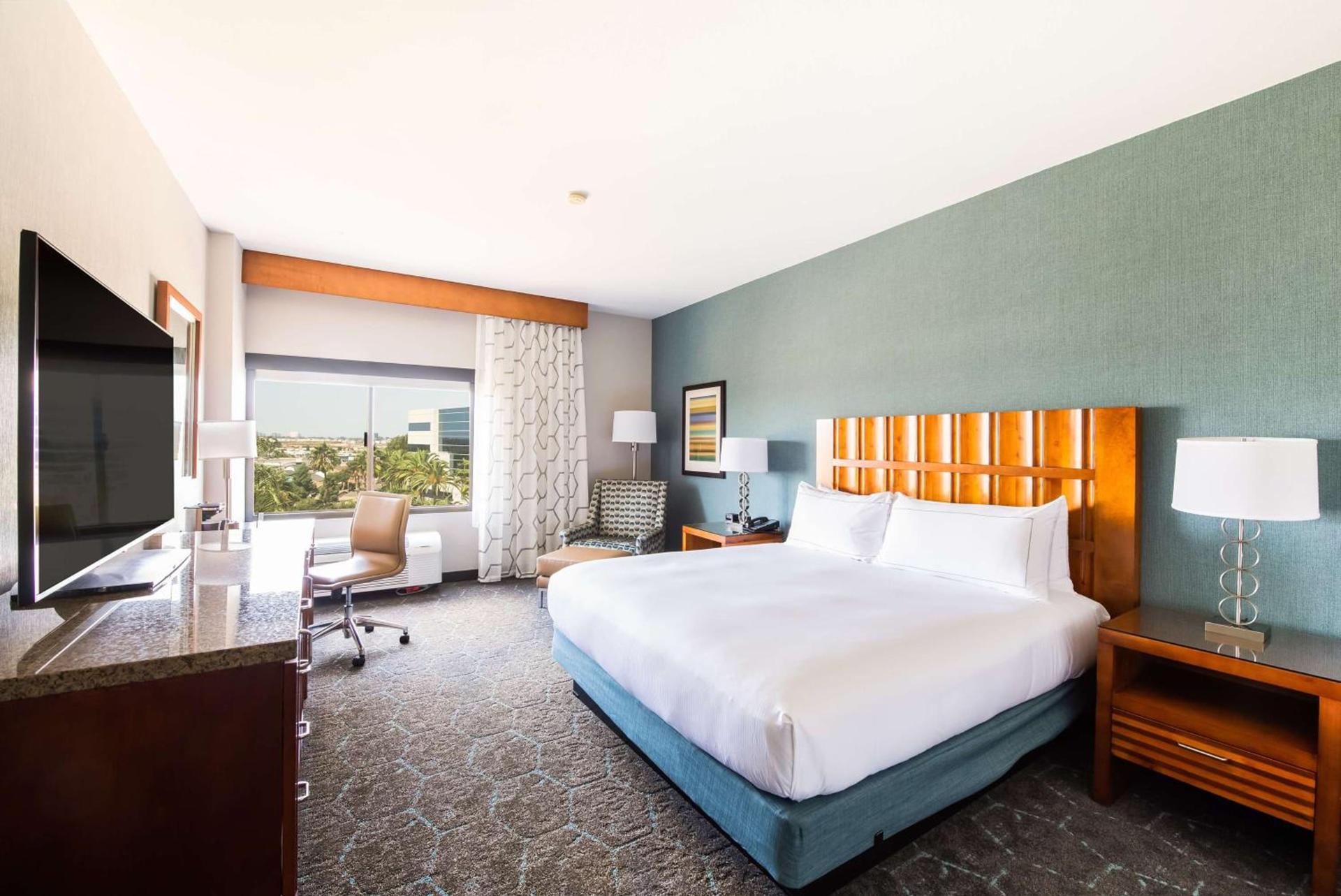 DoubleTree by Hilton Carson photo 56