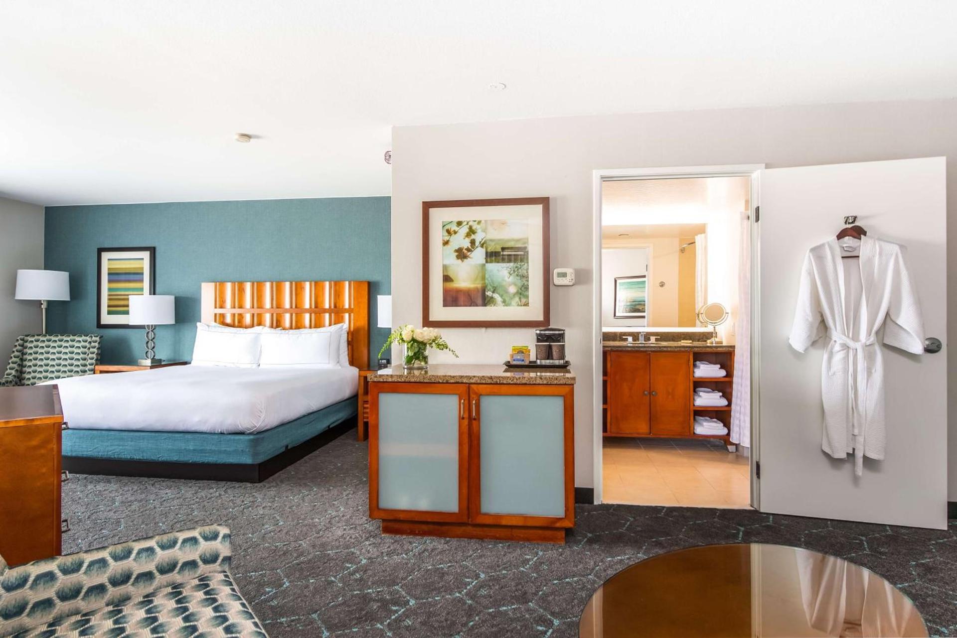 DoubleTree by Hilton Carson photo 59