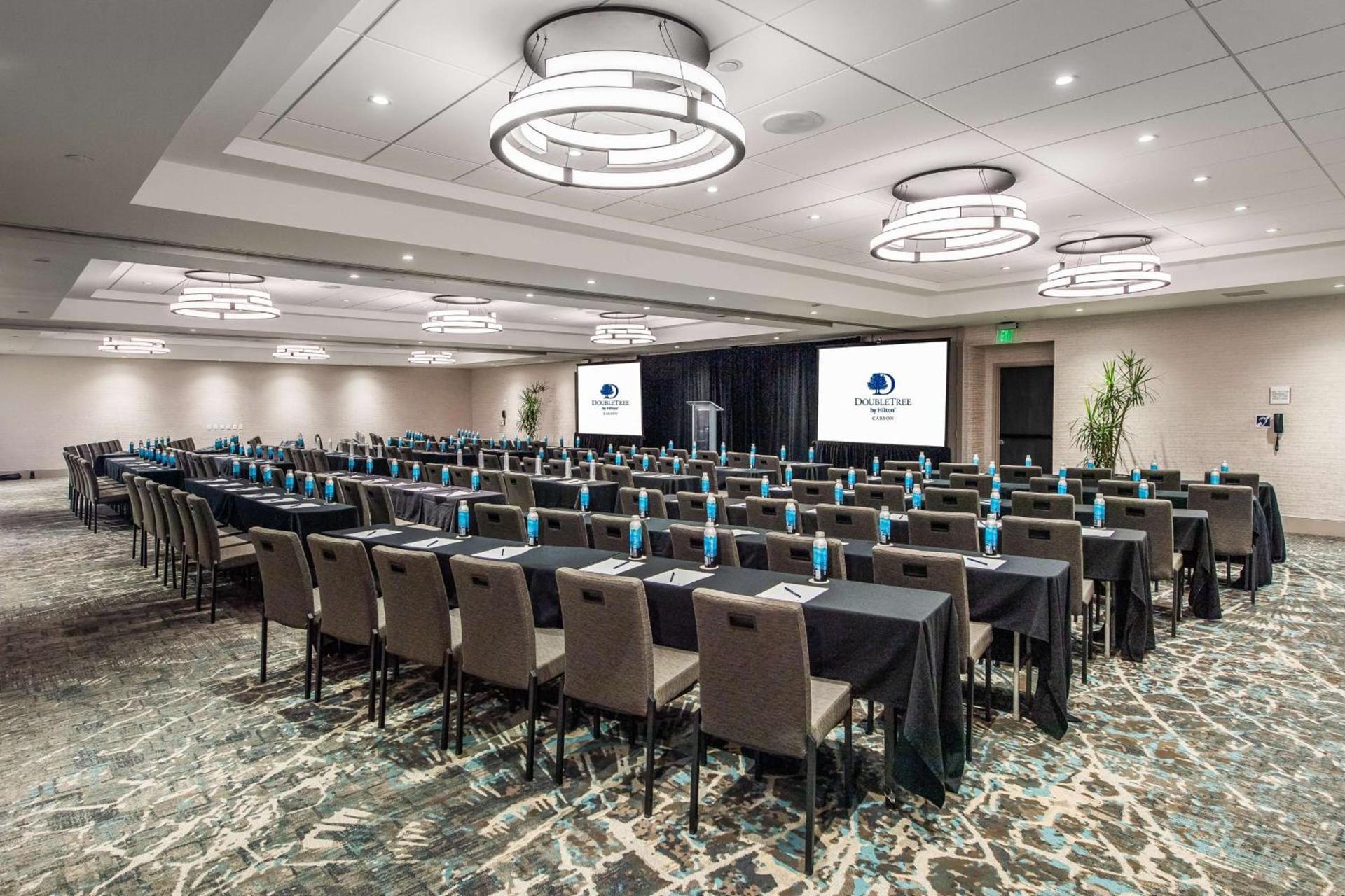DoubleTree by Hilton Carson photo 5