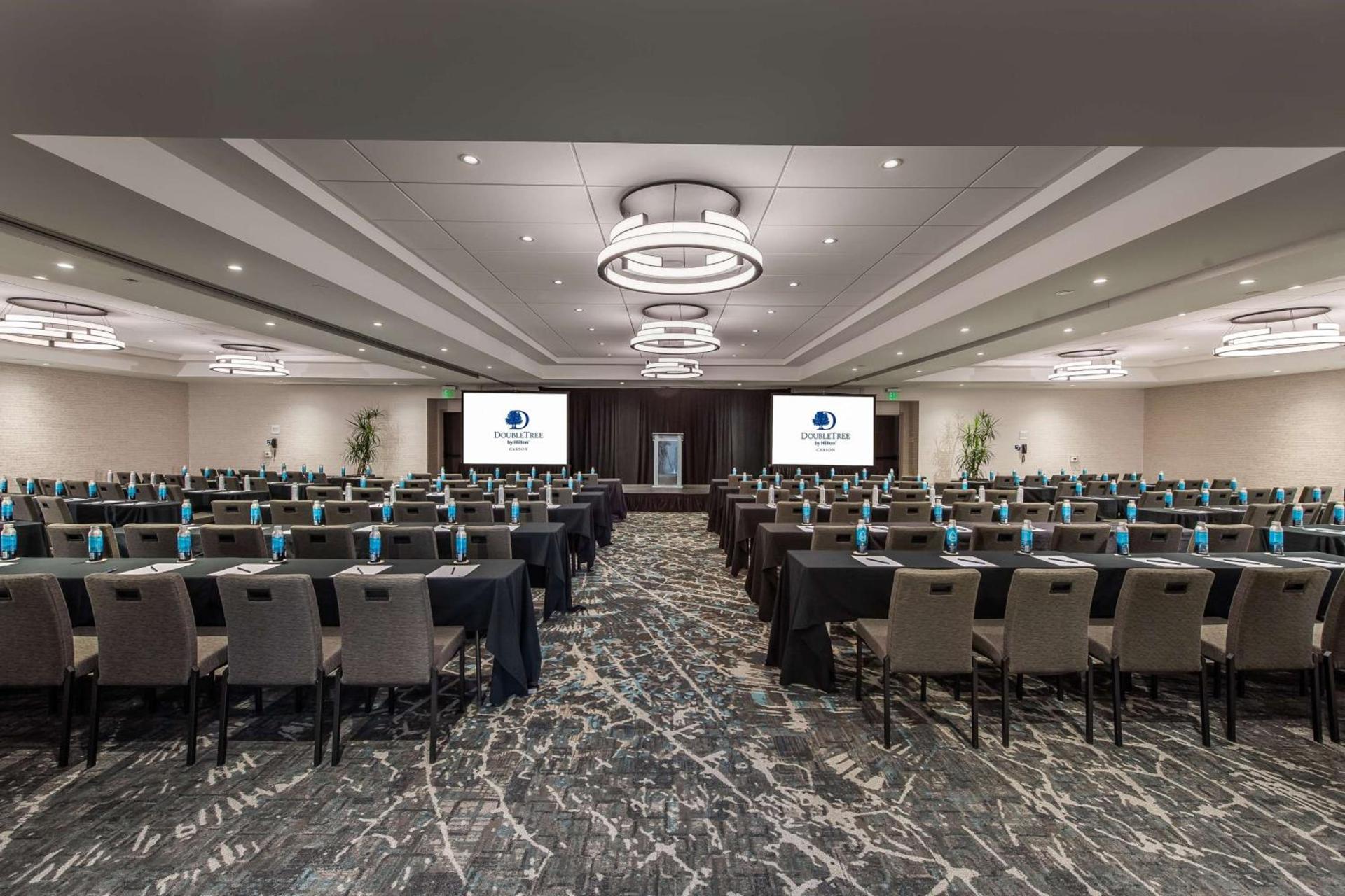 DoubleTree by Hilton Carson photo 6