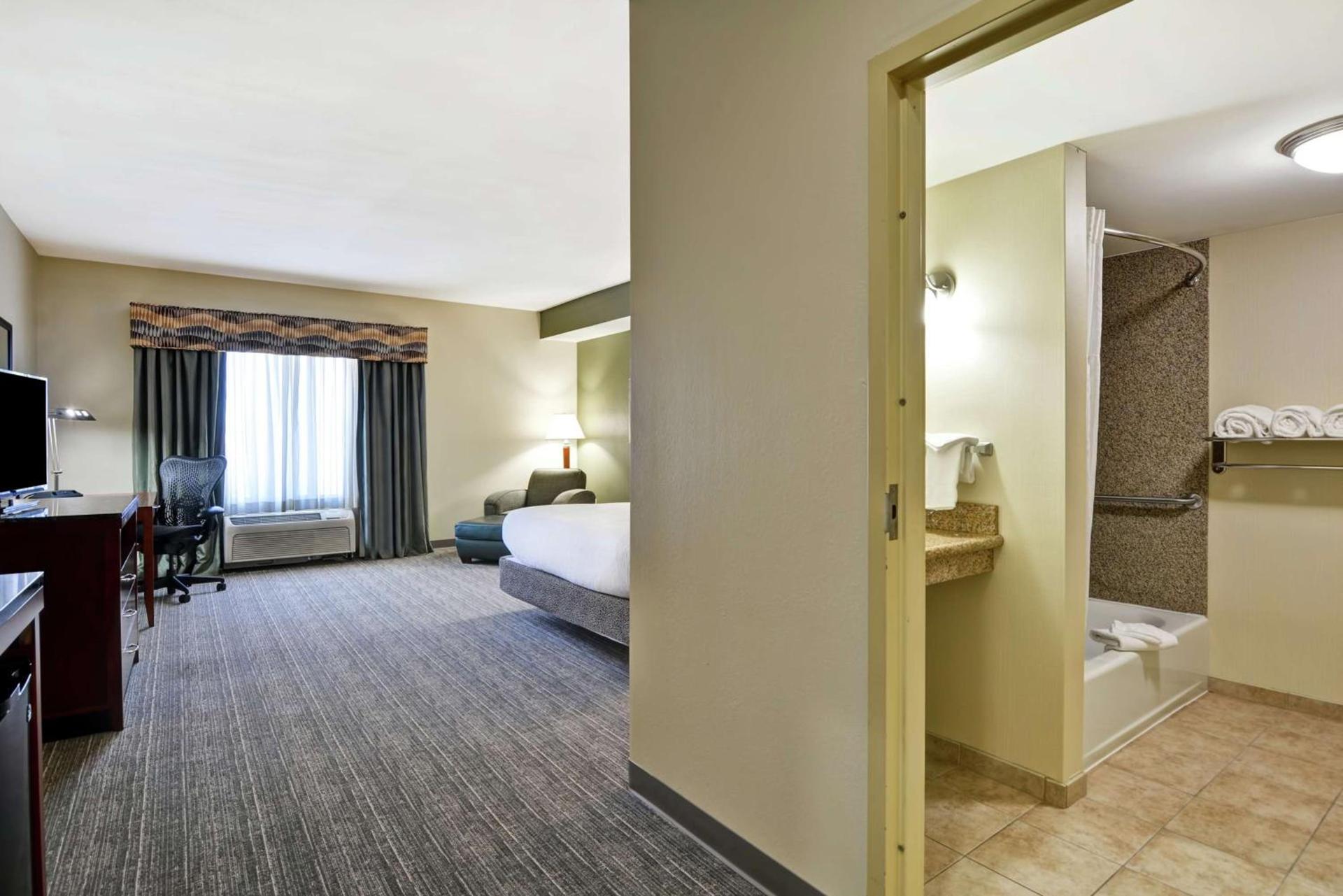 Hilton Garden Inn Conway photo 34