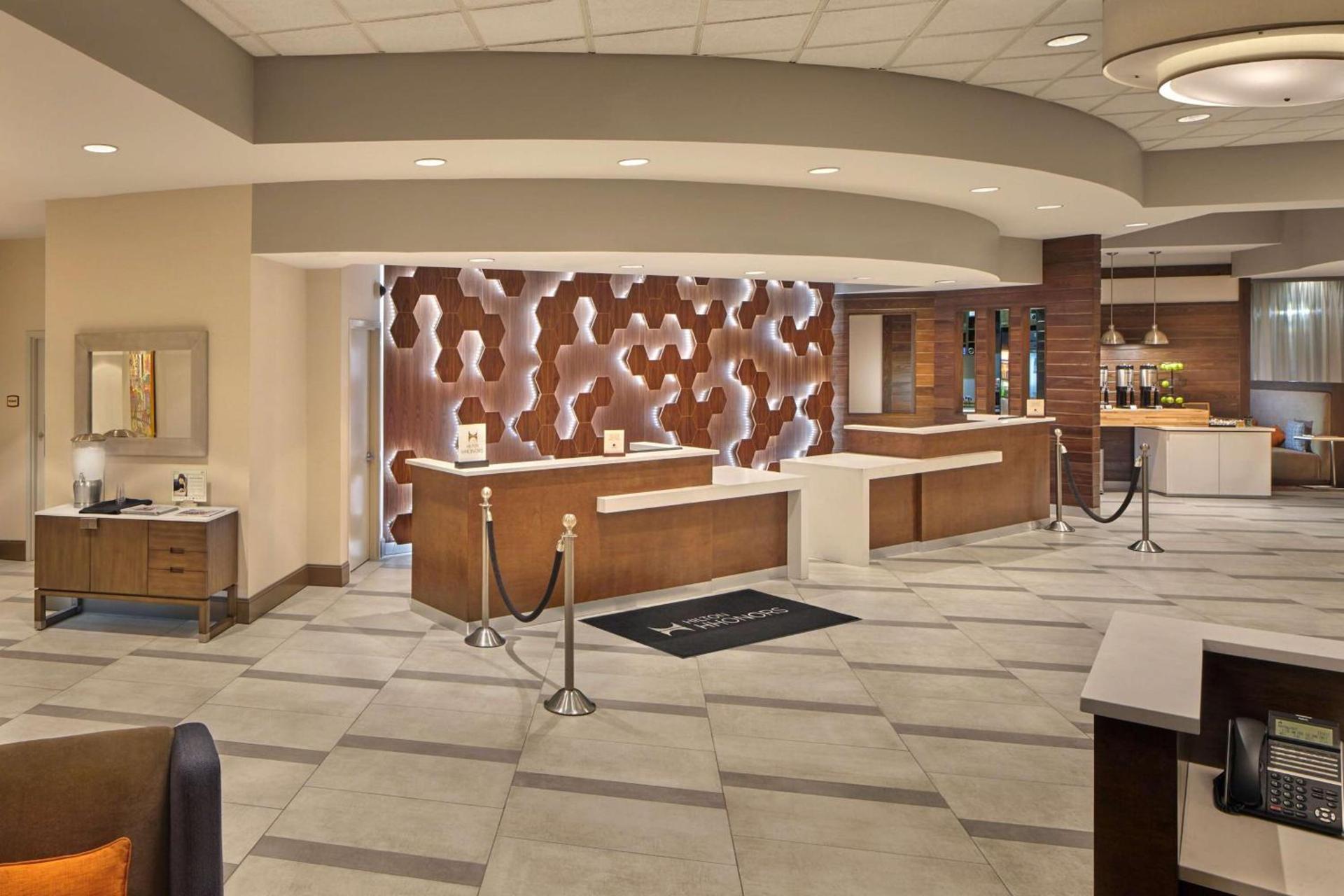 DoubleTree by Hilton Little Rock photo 6