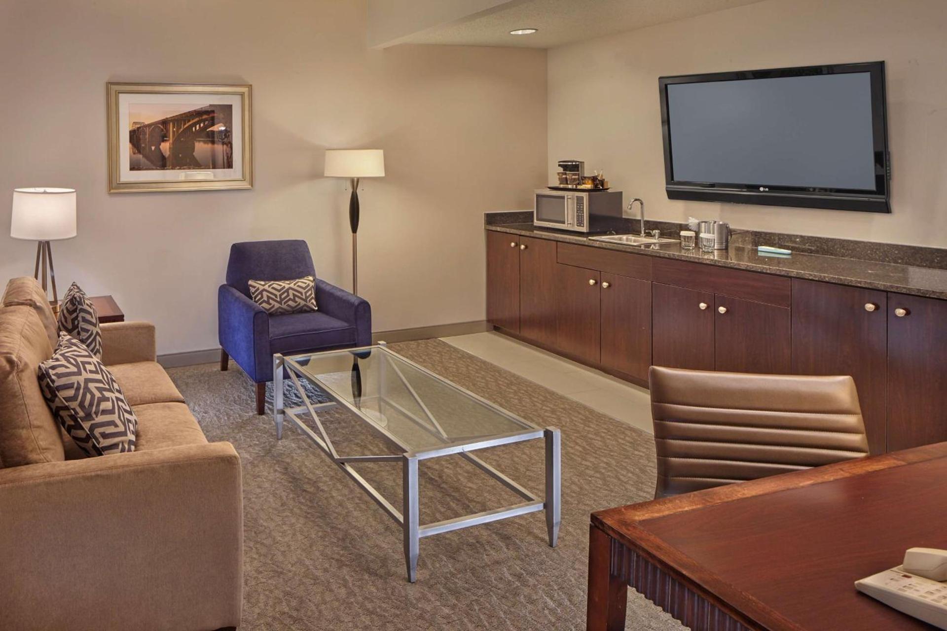 DoubleTree by Hilton Little Rock photo 34