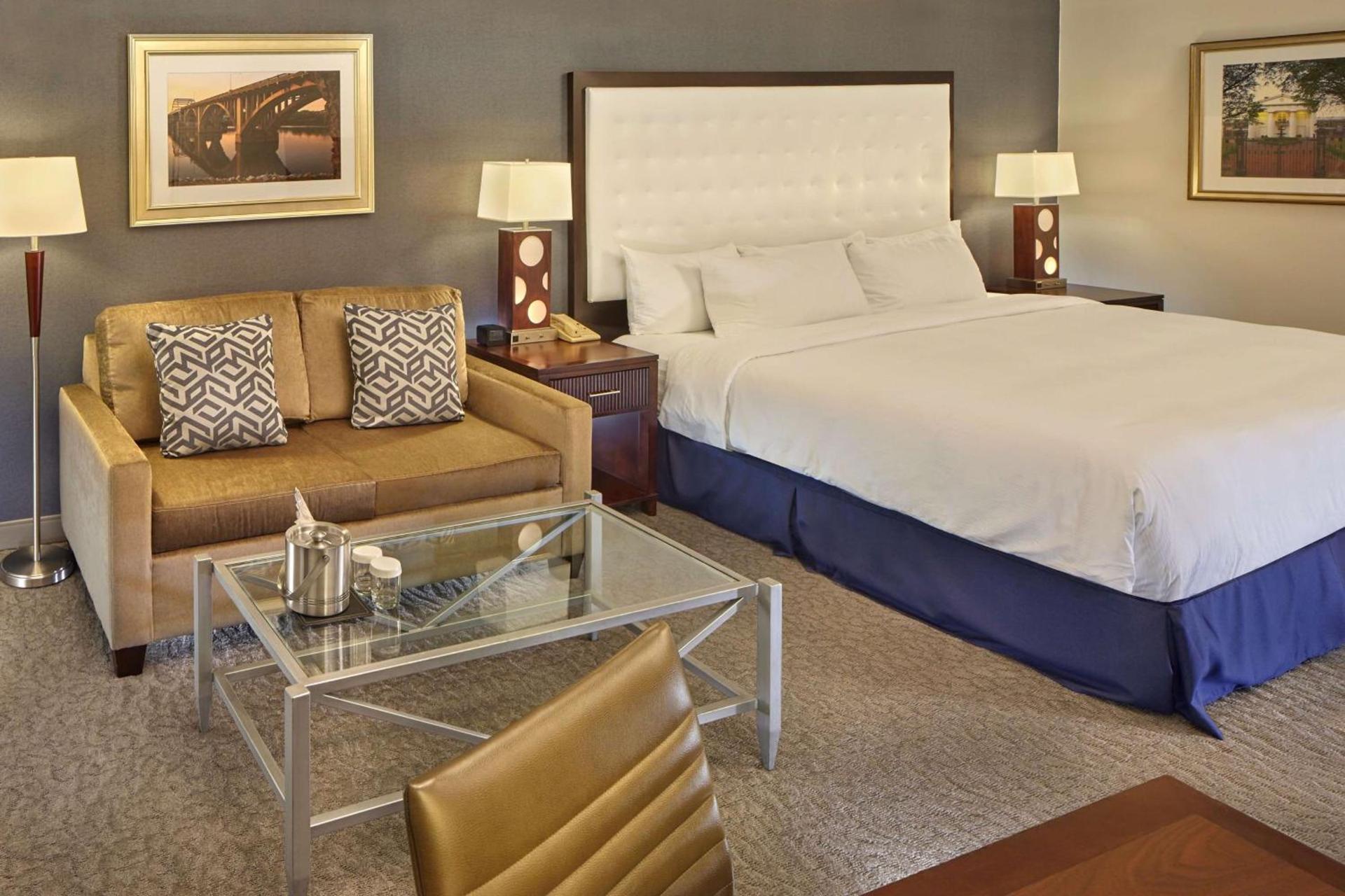 DoubleTree by Hilton Little Rock photo 35