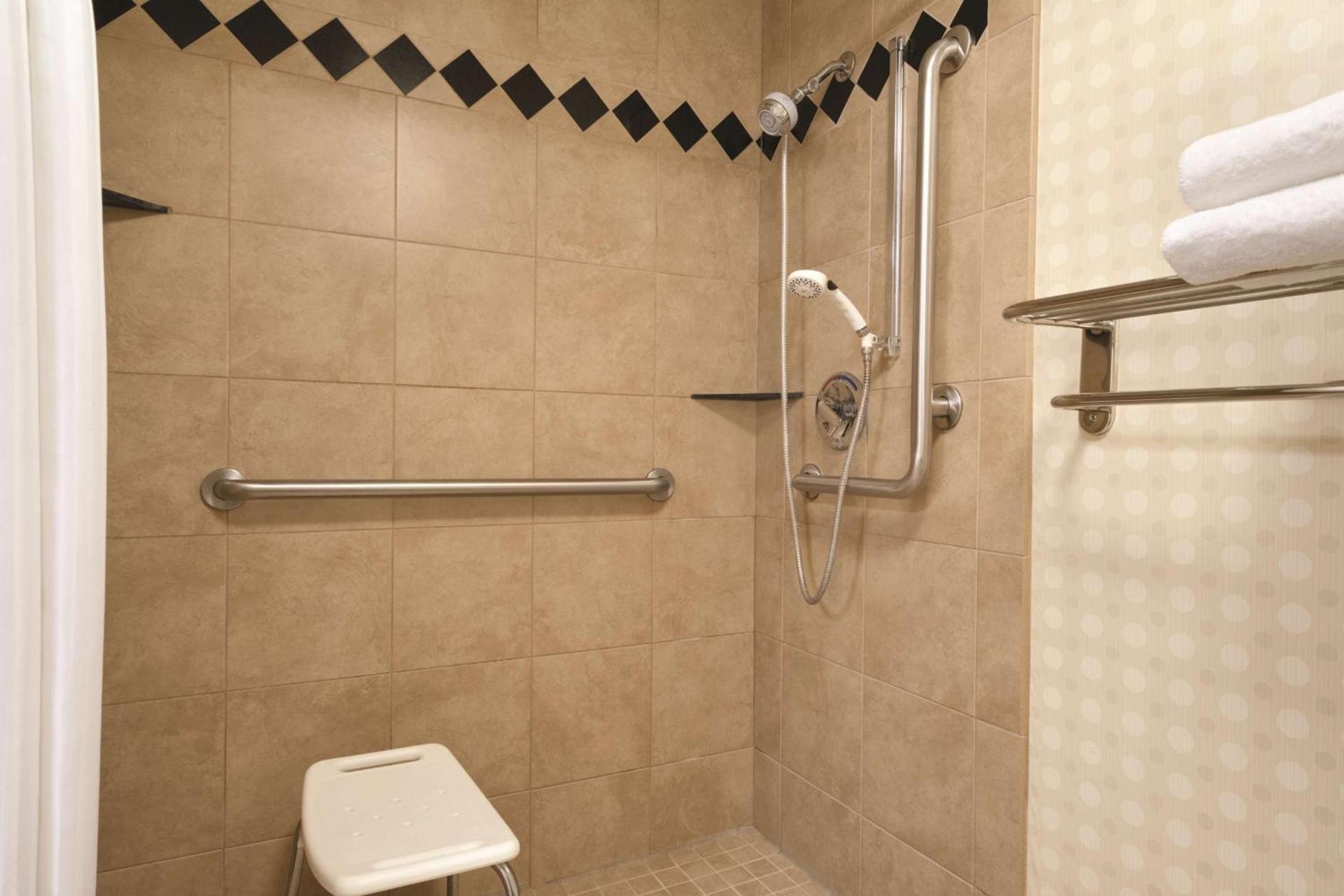 Hilton Garden Inn Lancaster photo 20