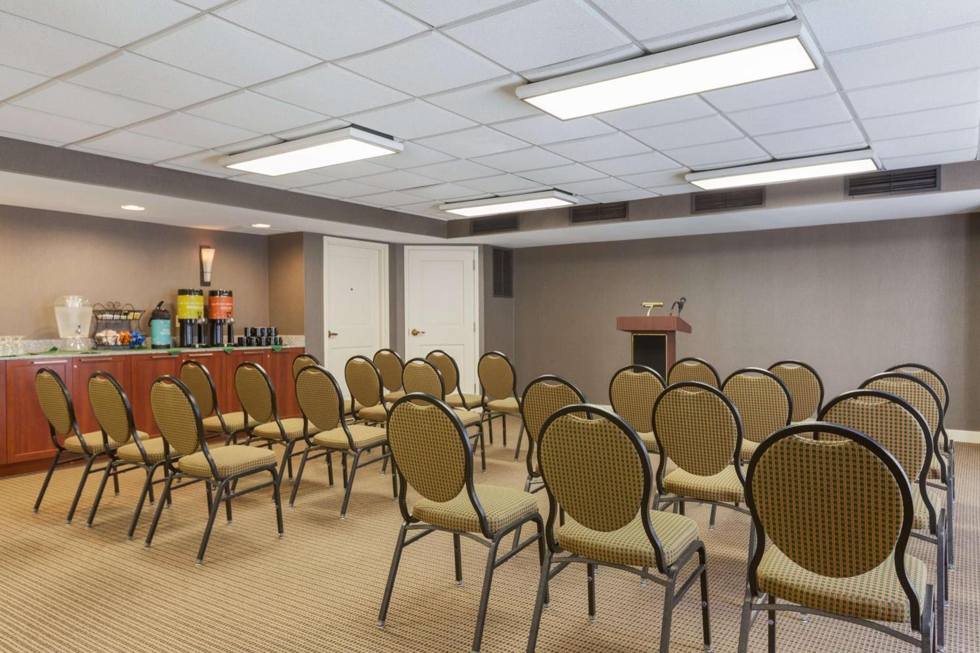 Hilton Garden Inn Lancaster photo 32