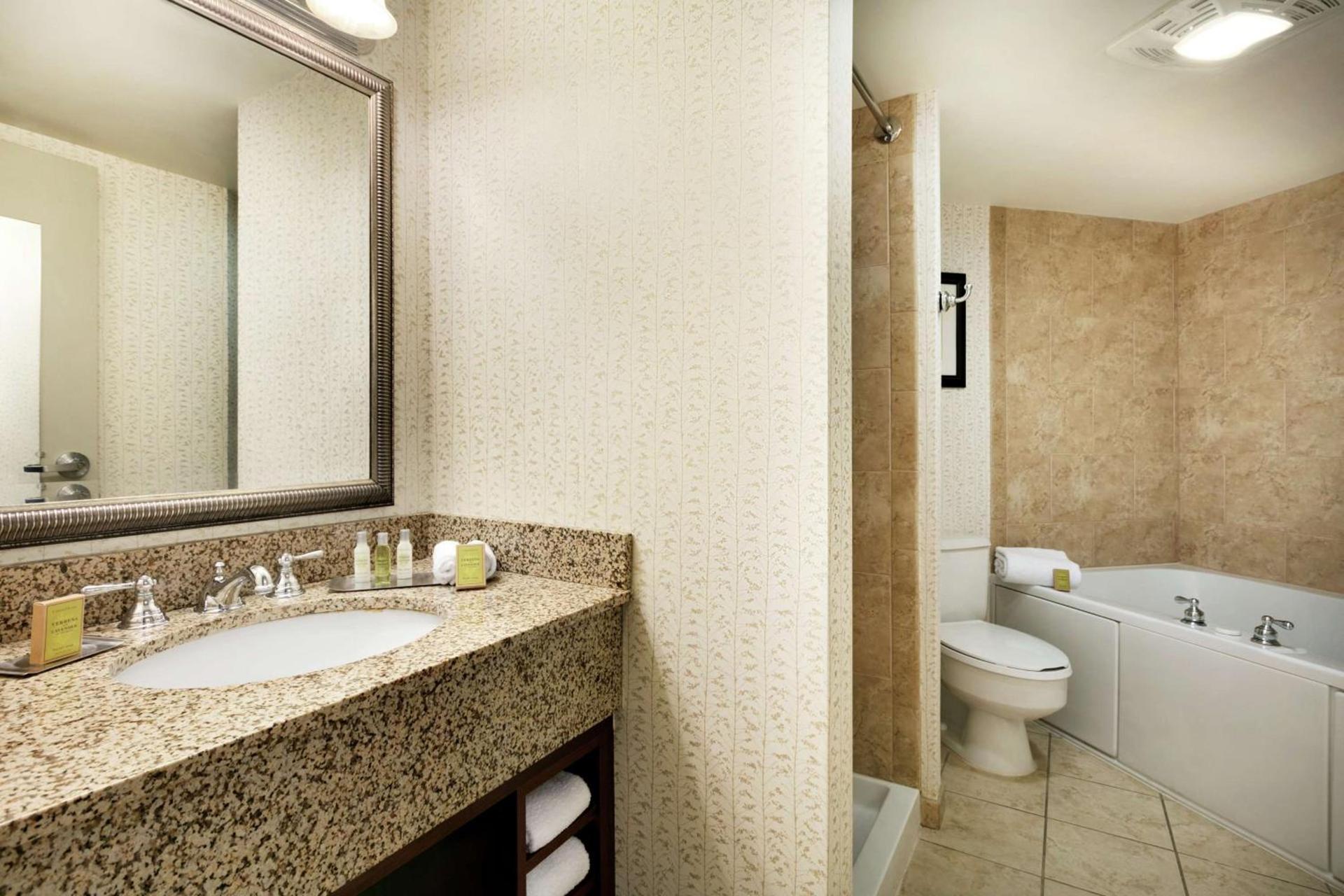 DoubleTree Resort by Hilton Lancaster photo 36