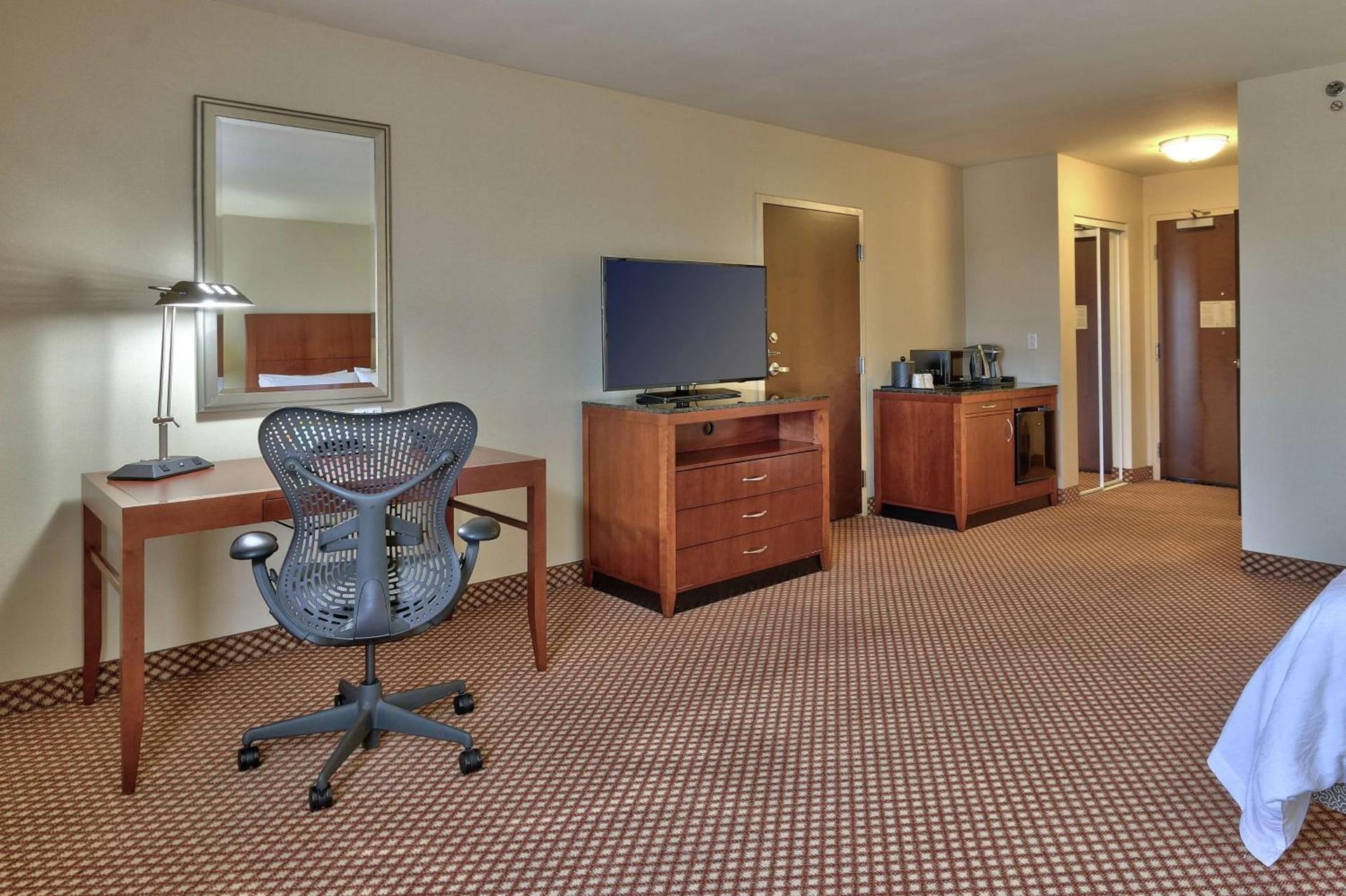 Hilton Garden Inn Las Cruces photo 34