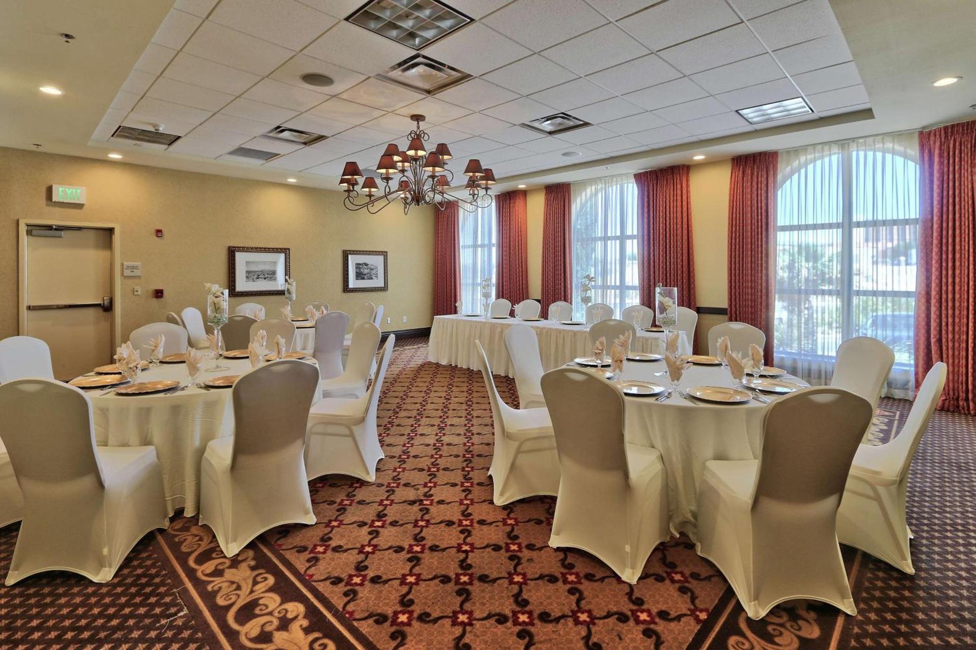 Hilton Garden Inn Las Cruces photo 41
