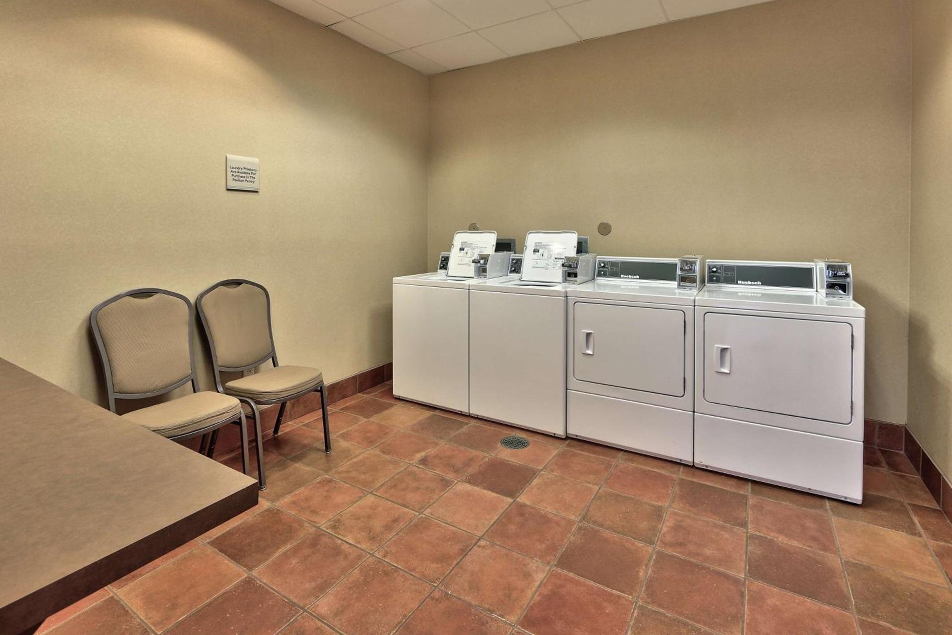 Hilton Garden Inn Las Cruces photo 51