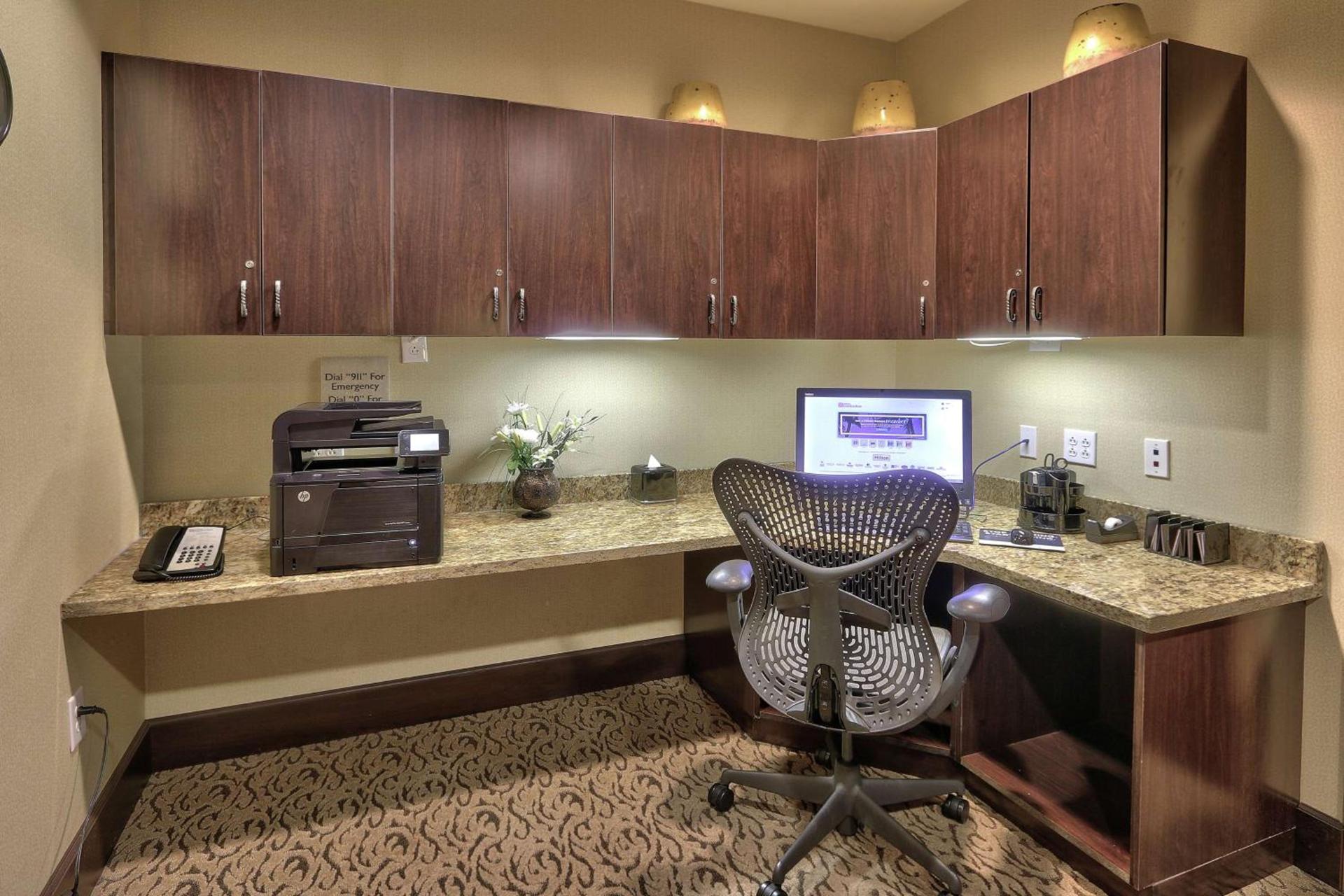 Hilton Garden Inn Las Cruces photo 54