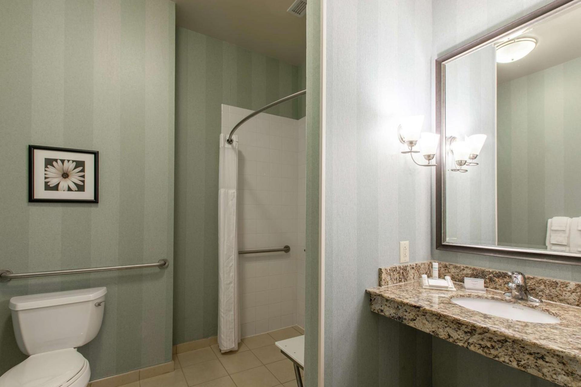 Hilton Garden Inn Lynchburg photo 20