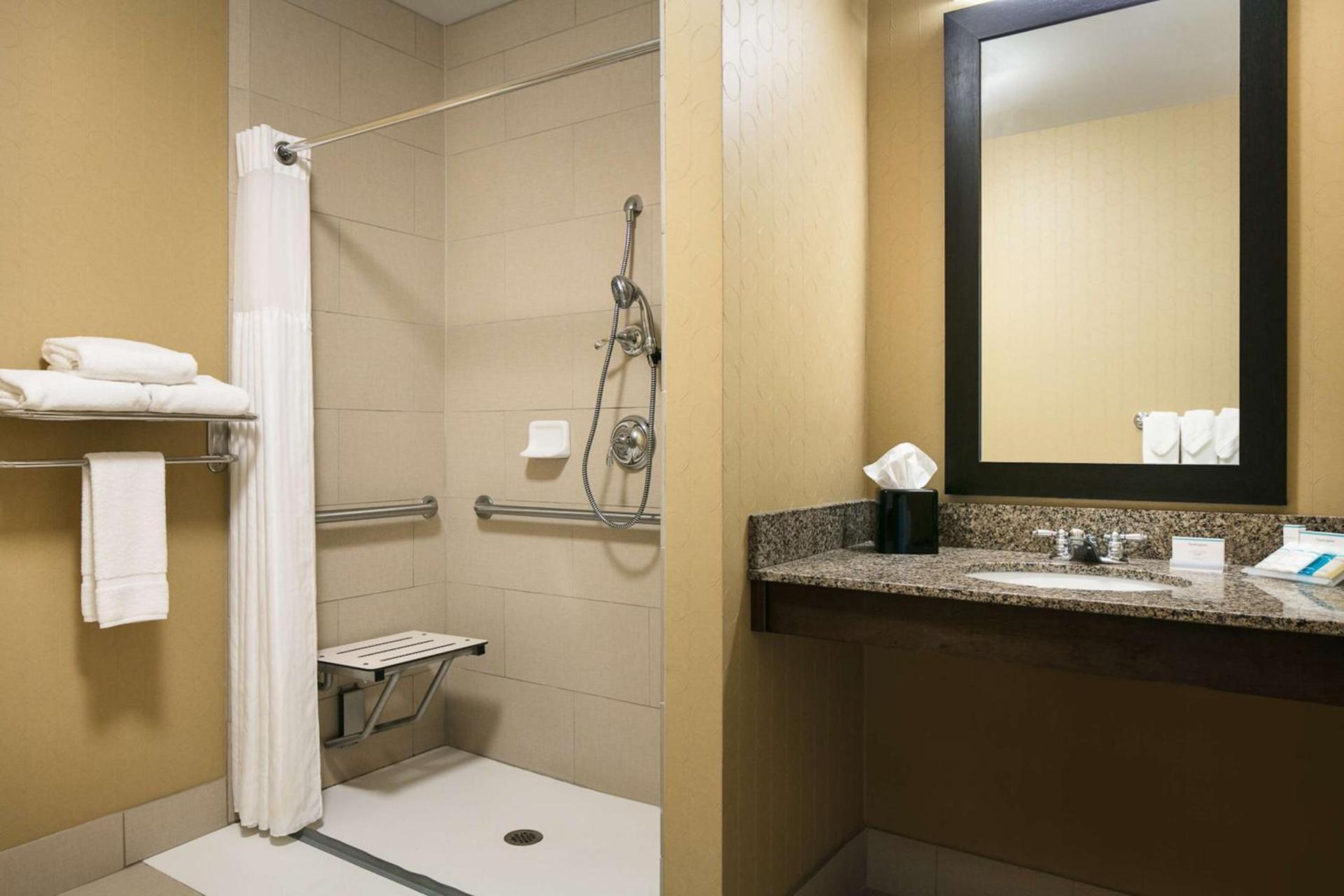 Hilton Garden Inn Manhattan Kansas photo 40