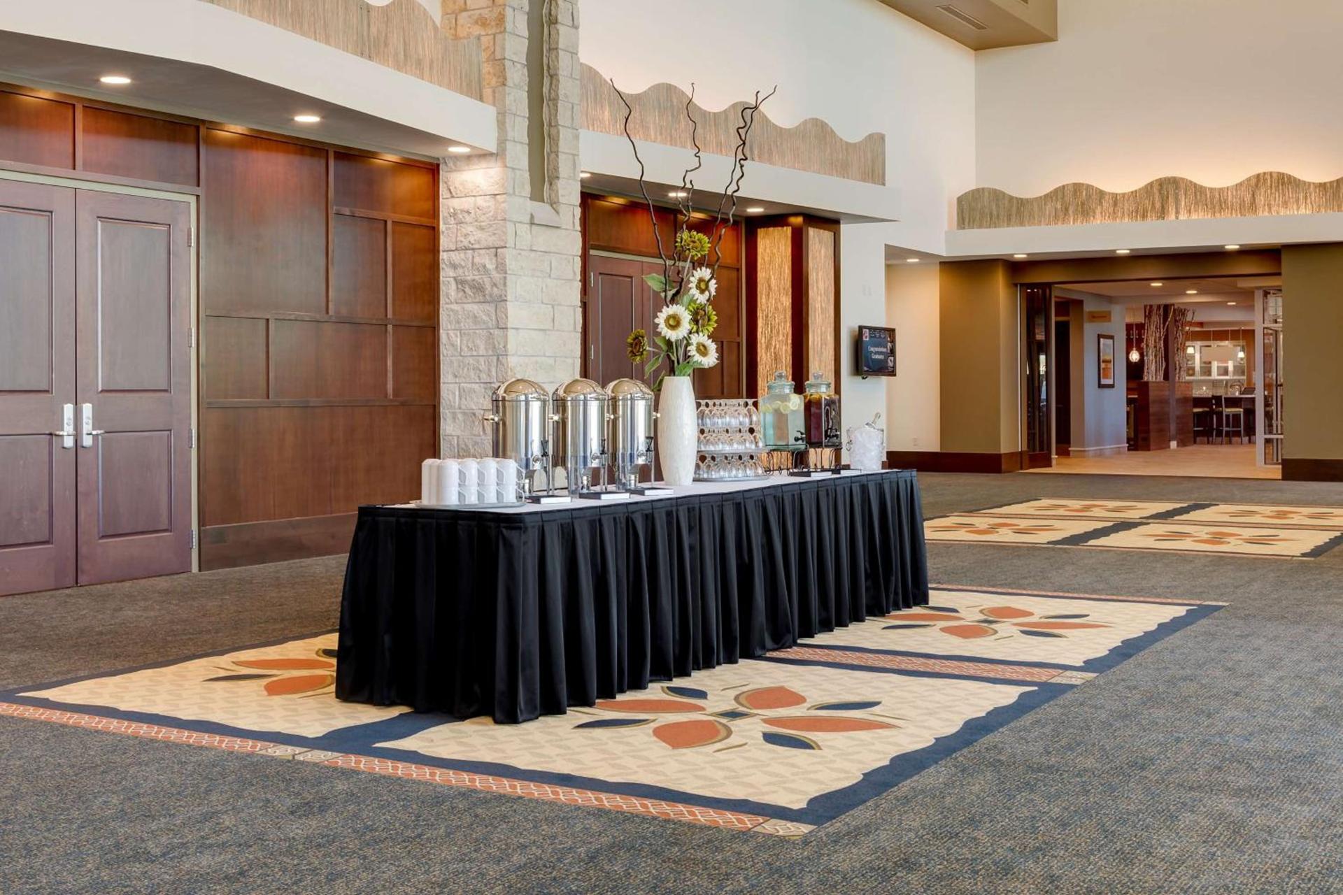 Hilton Garden Inn Manhattan Kansas photo 68