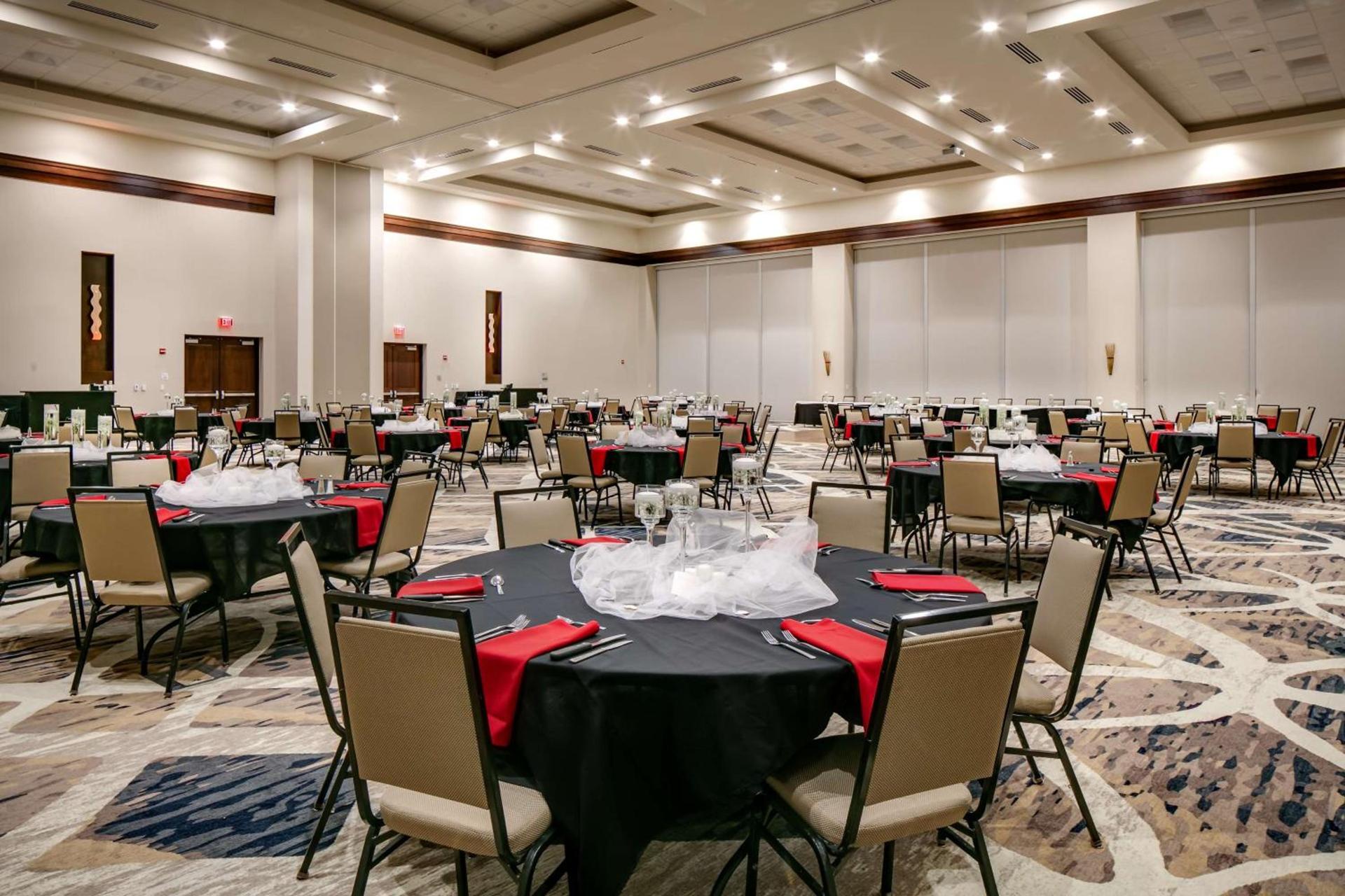 Hilton Garden Inn Manhattan Kansas photo 76
